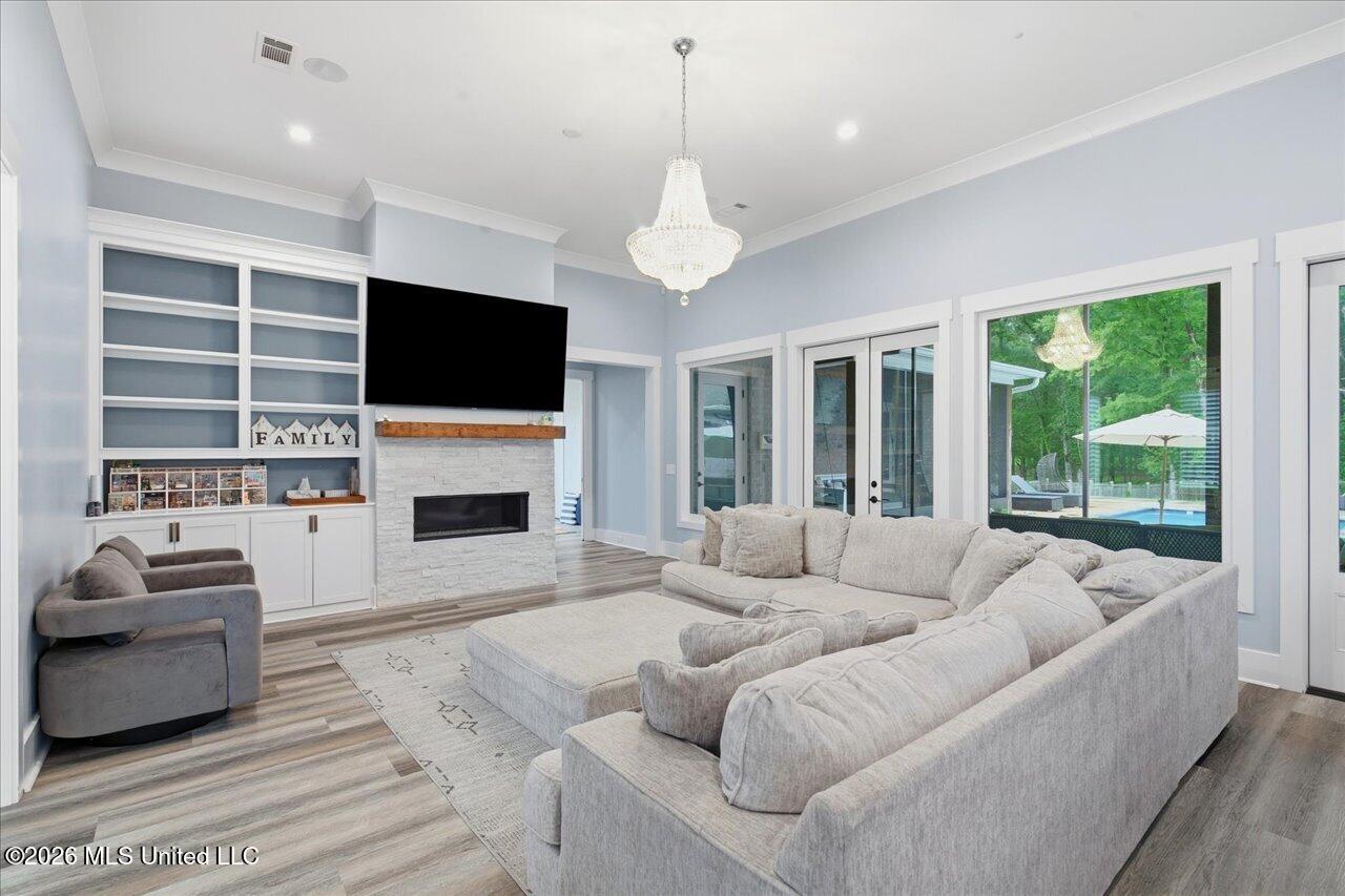 201 Ashworth Circle Property Photo 10