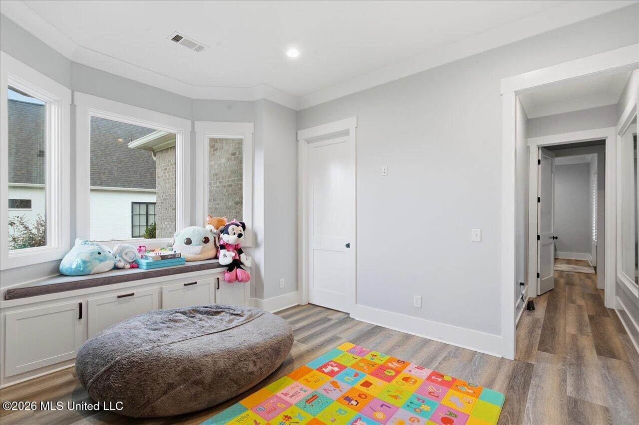 201 Ashworth Circle Property Photo 35