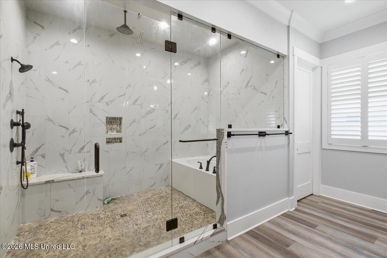 201 Ashworth Circle Property Photo 43