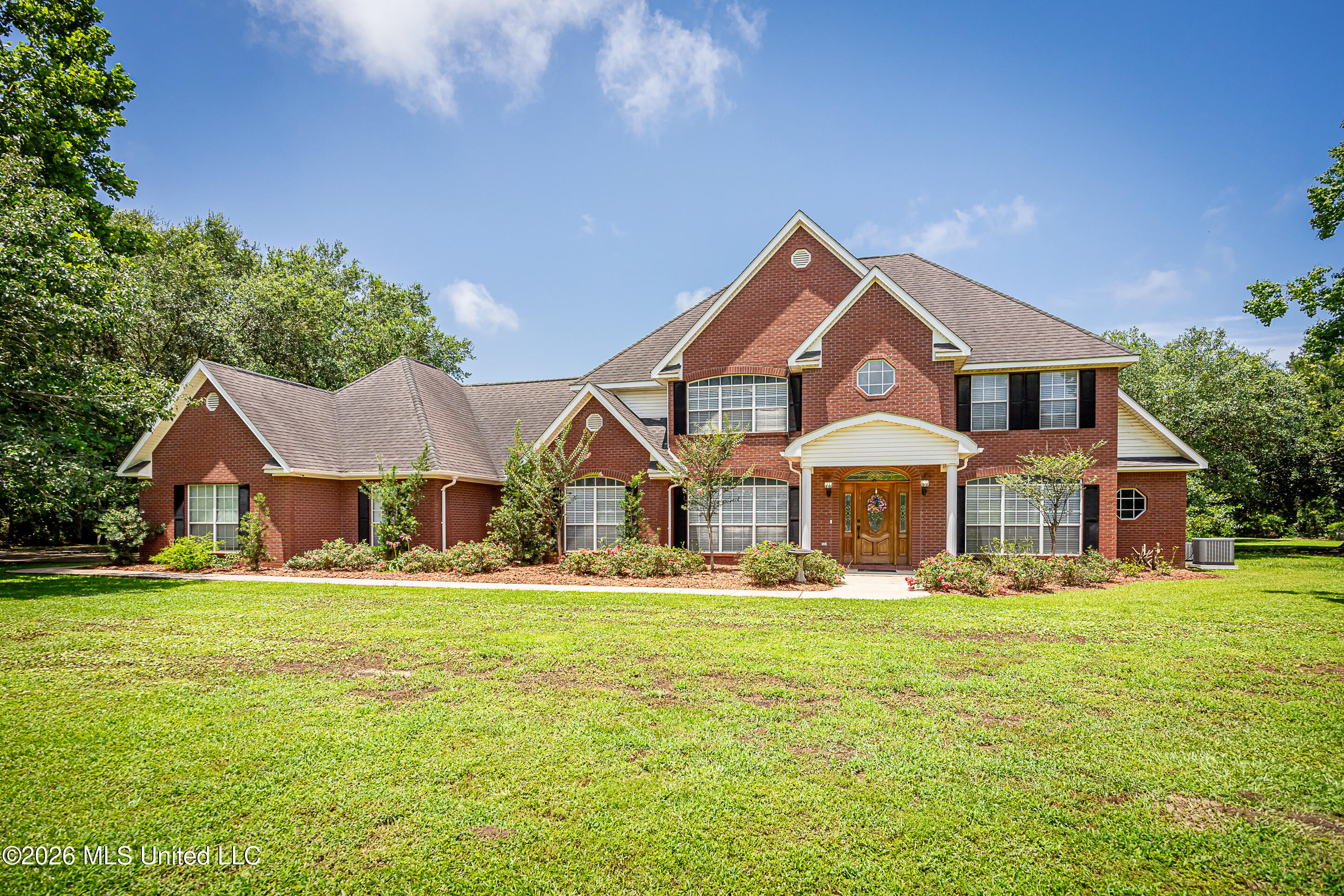2901 Hamill Farm Road Property Photo 1
