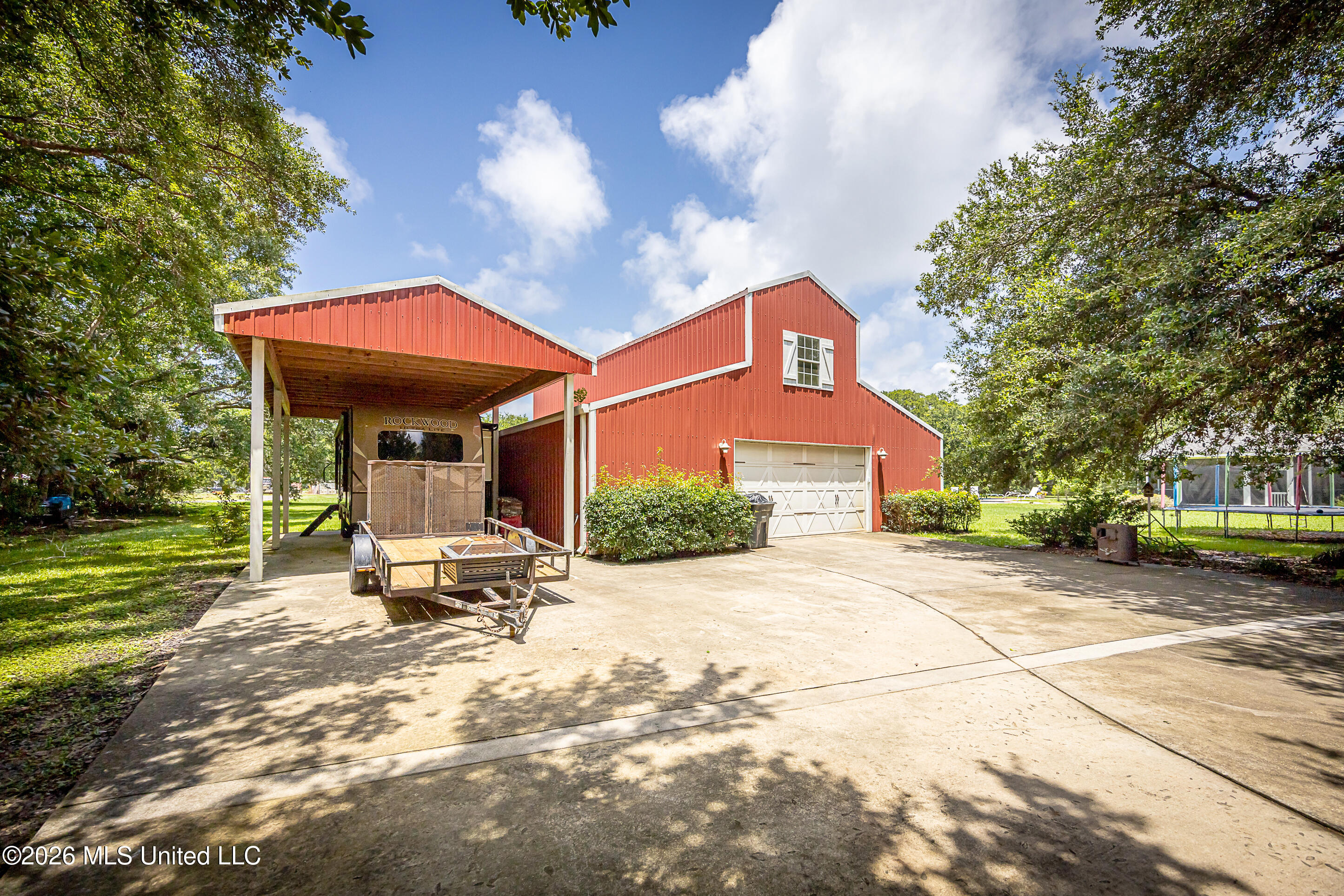 2901 Hamill Farm Road Property Photo 4