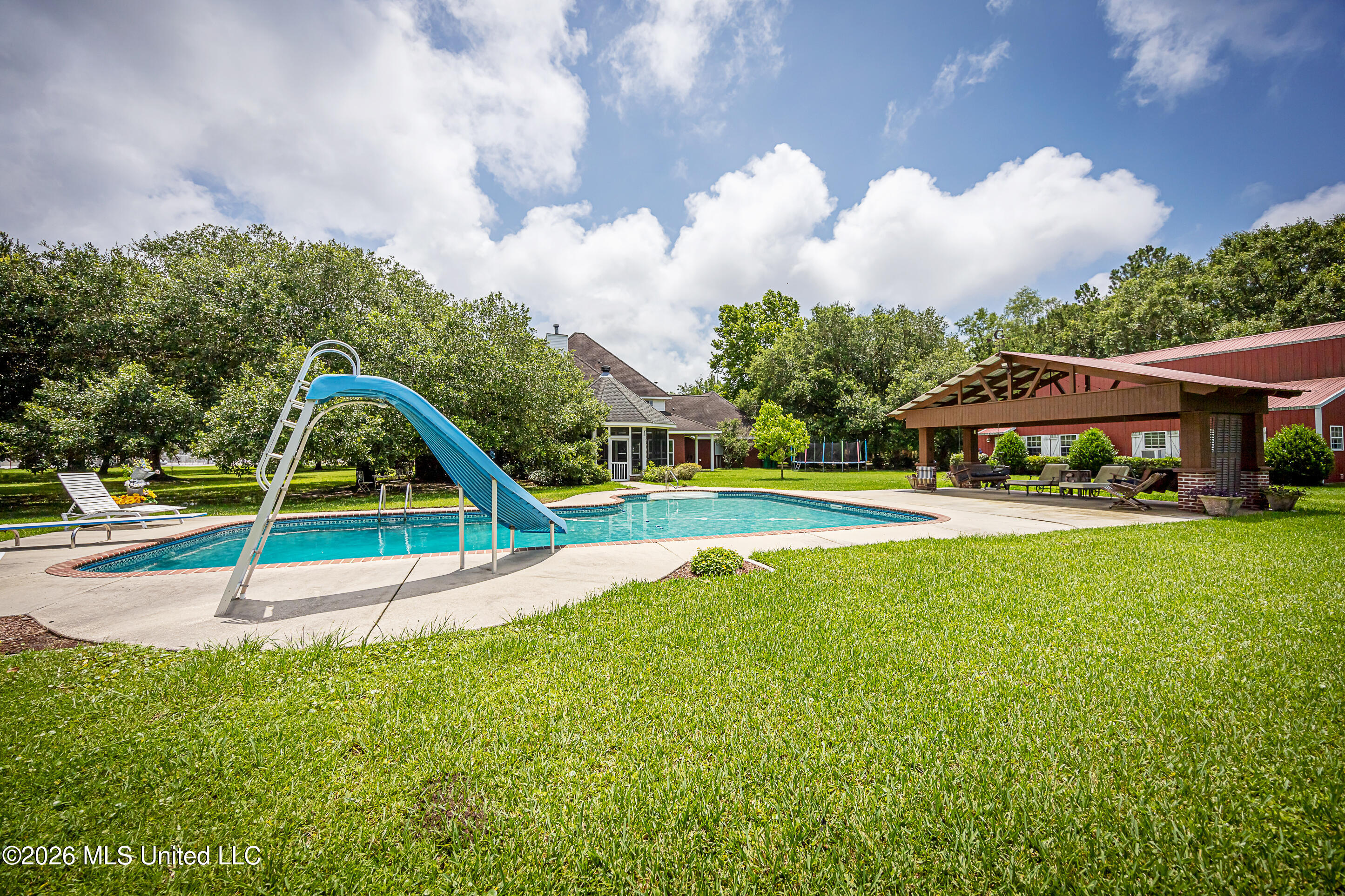 2901 Hamill Farm Road Property Photo 6