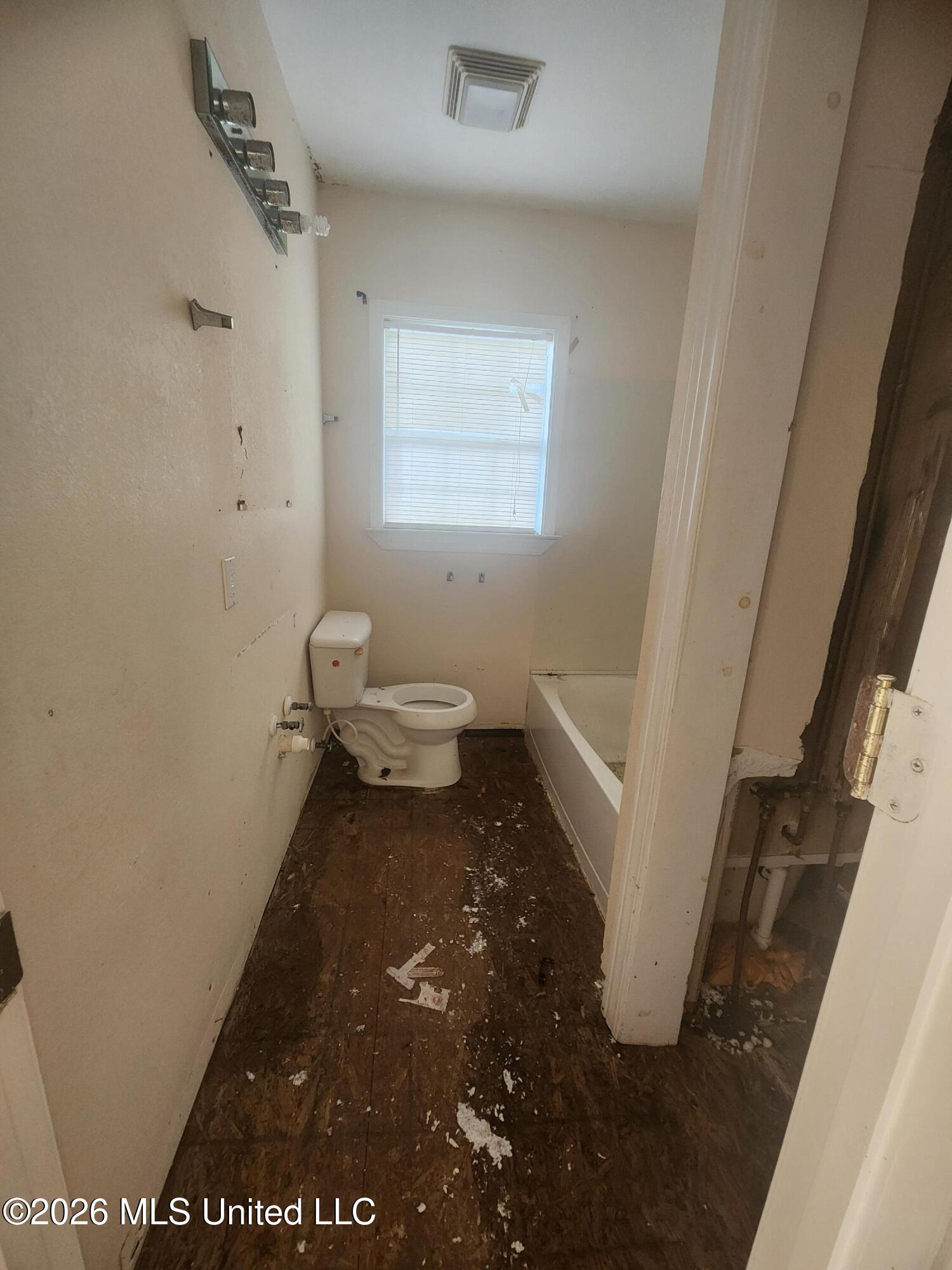 272 Benachi Avenue Property Photo 4