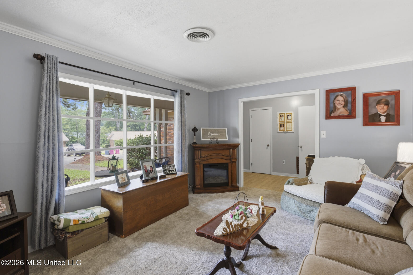 1210 Huntcliff Way Property Photo 16