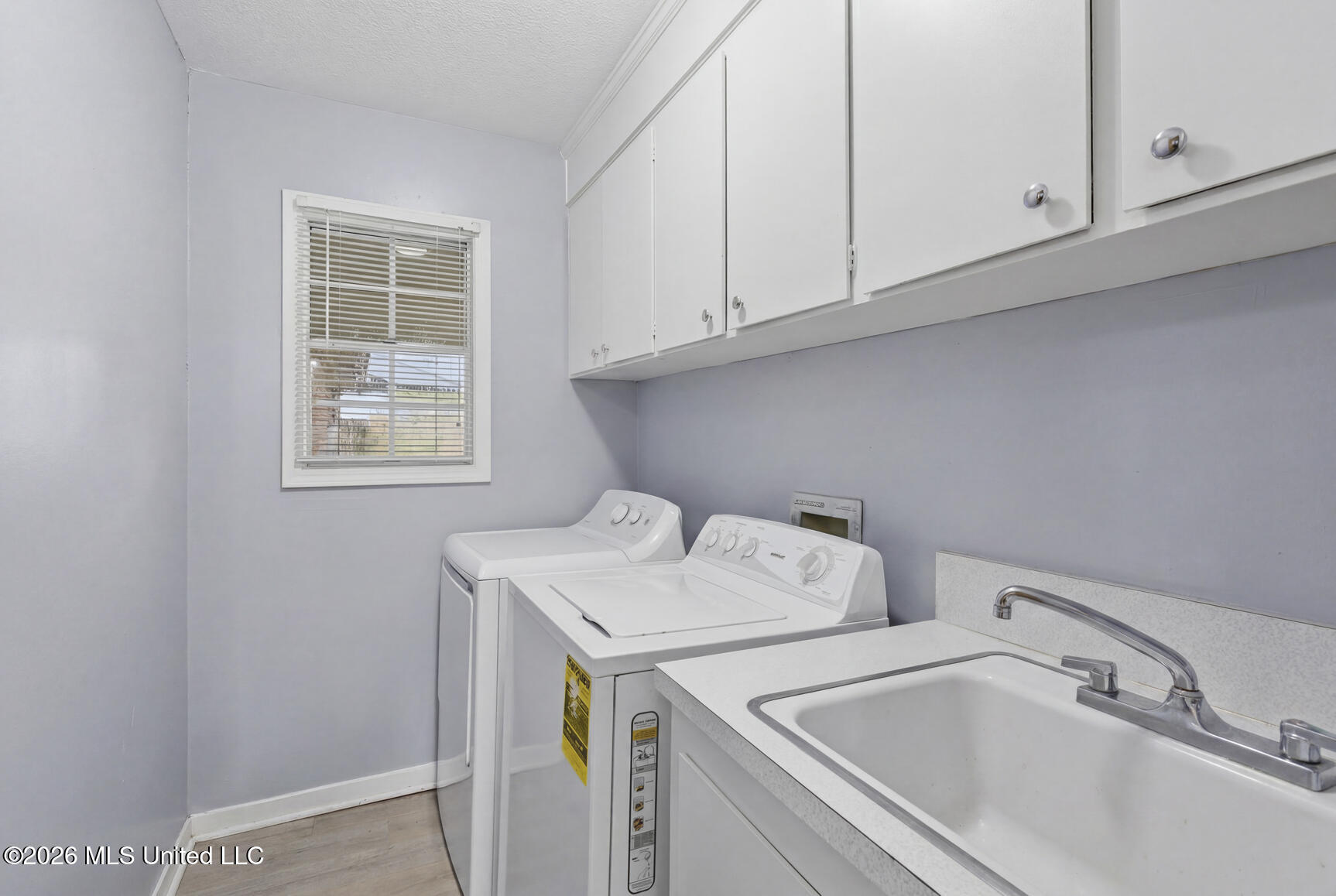 1210 Huntcliff Way Property Photo 18