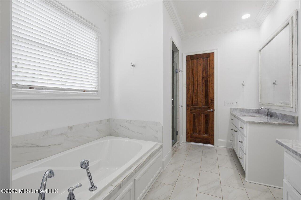 119 Covington Way Property Photo 37
