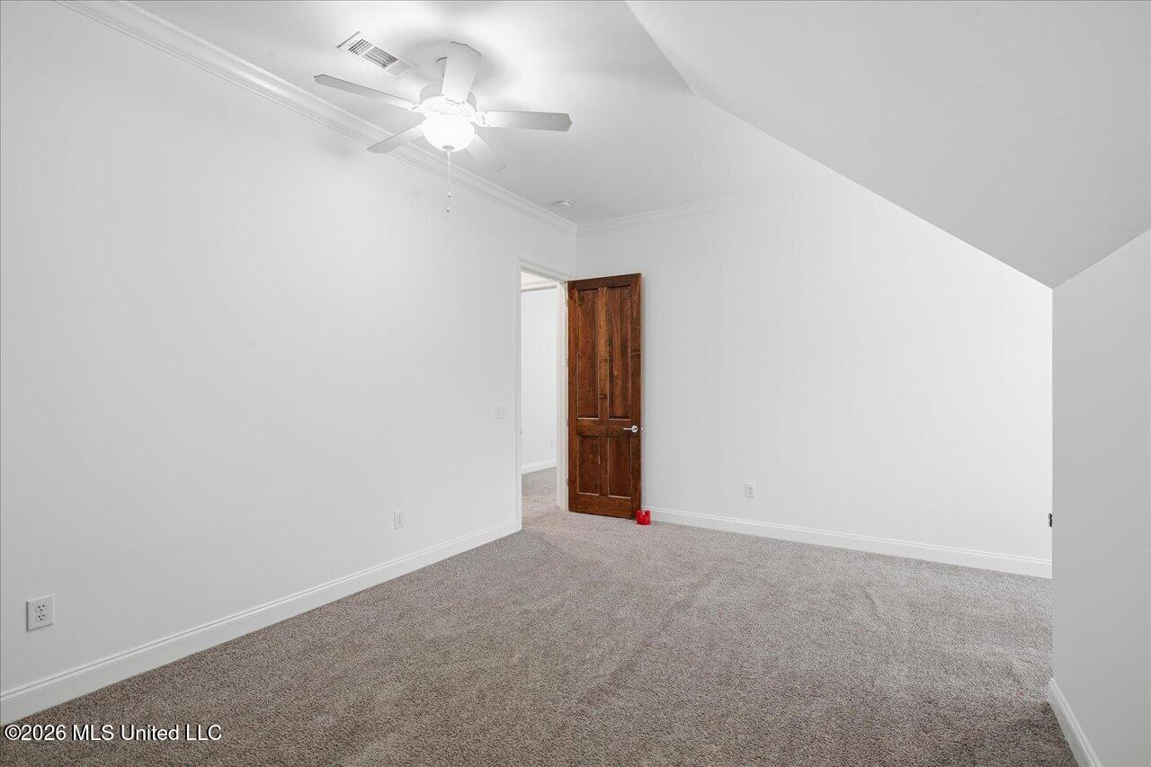 119 Covington Way Property Photo 43