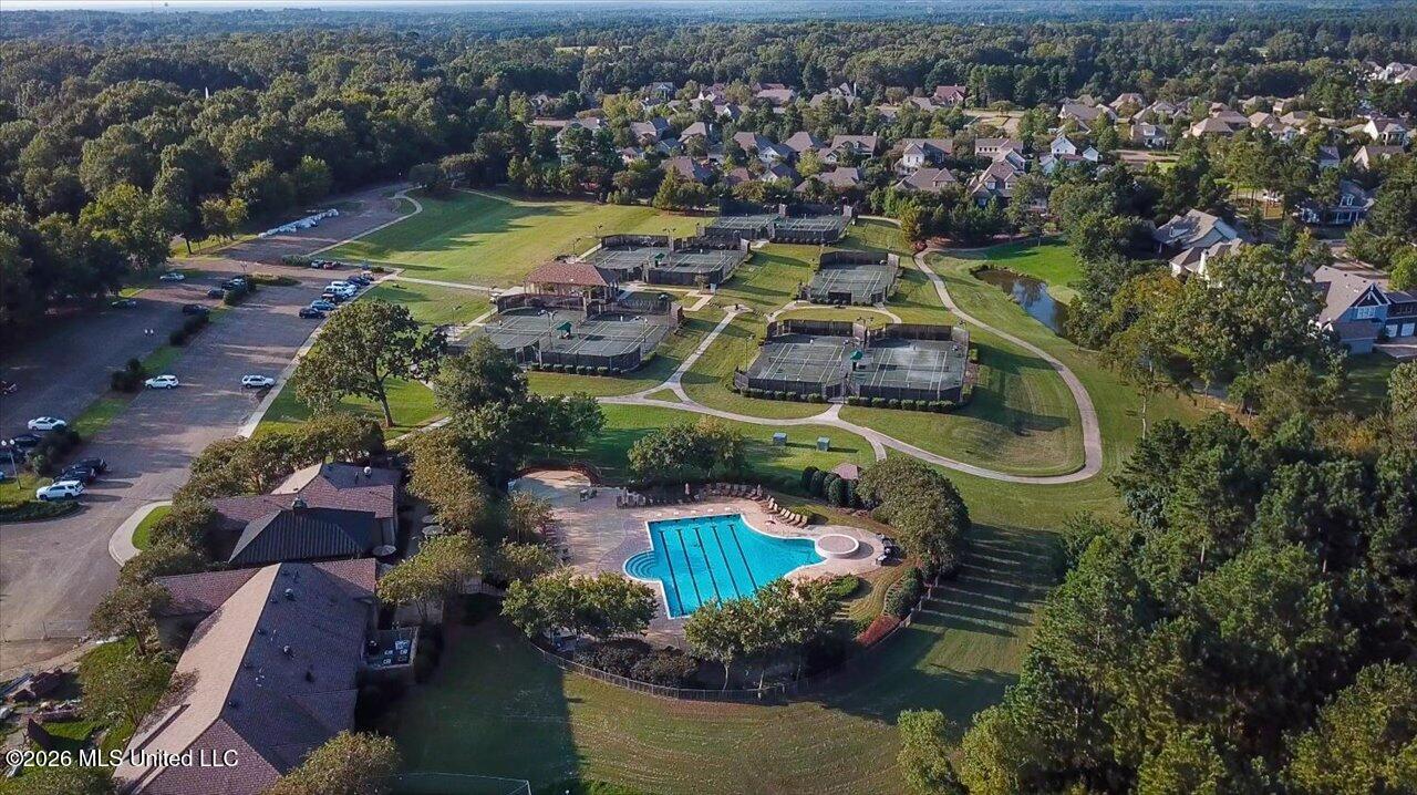 119 Covington Way Property Photo 68