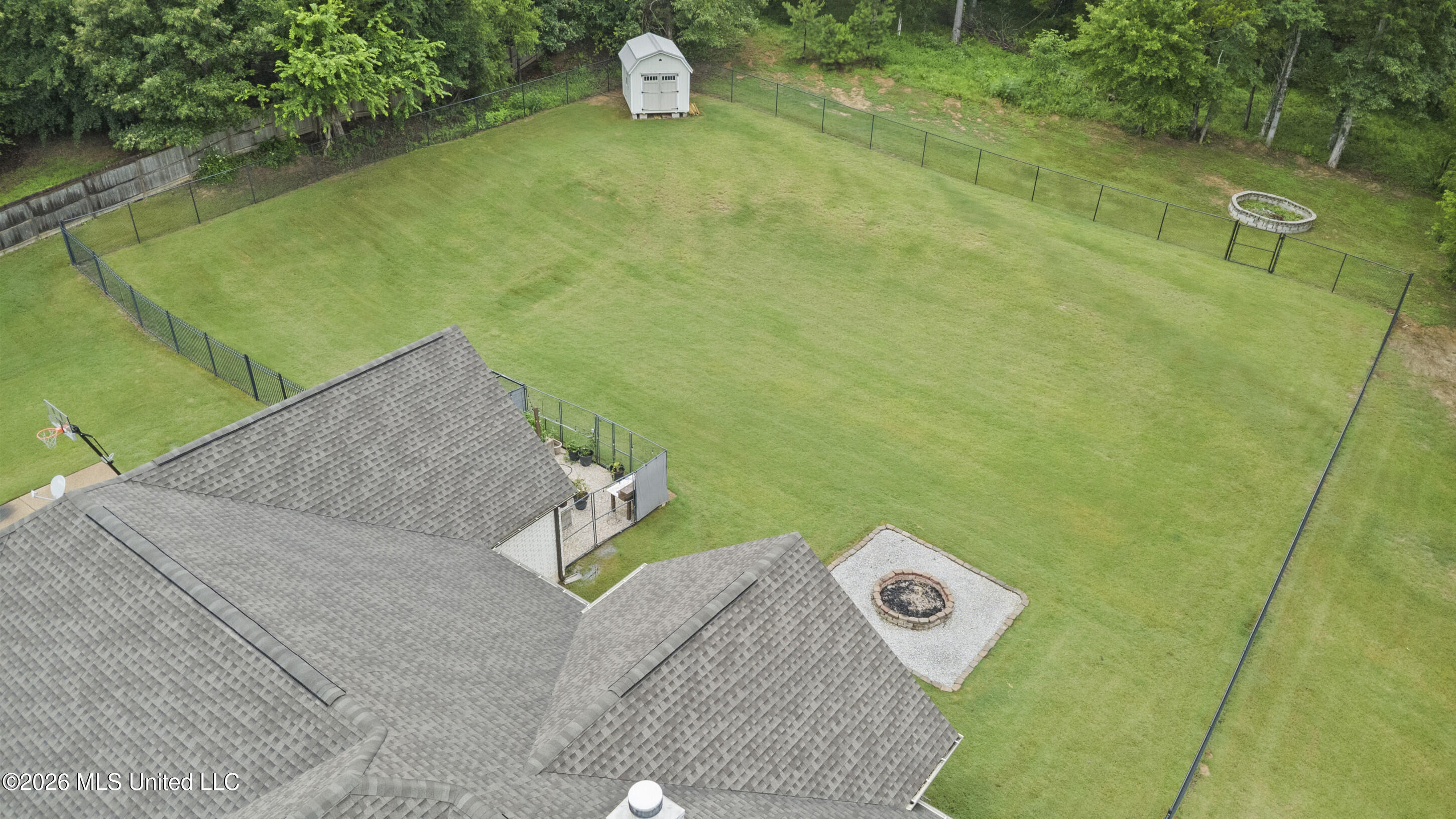 11752 Hidden Acres Drive Property Photo 38