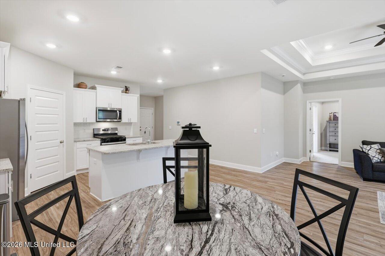 125 Shiloh Parkway Drive Property Photo 8