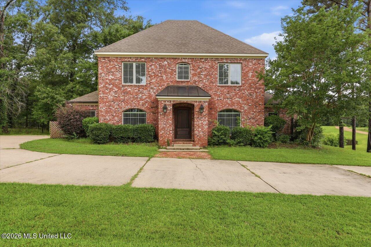 130 Bellemeade Drive Property Photo 1