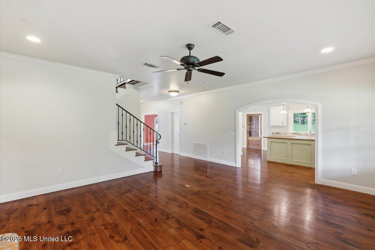 130 Bellemeade Drive Property Photo 11