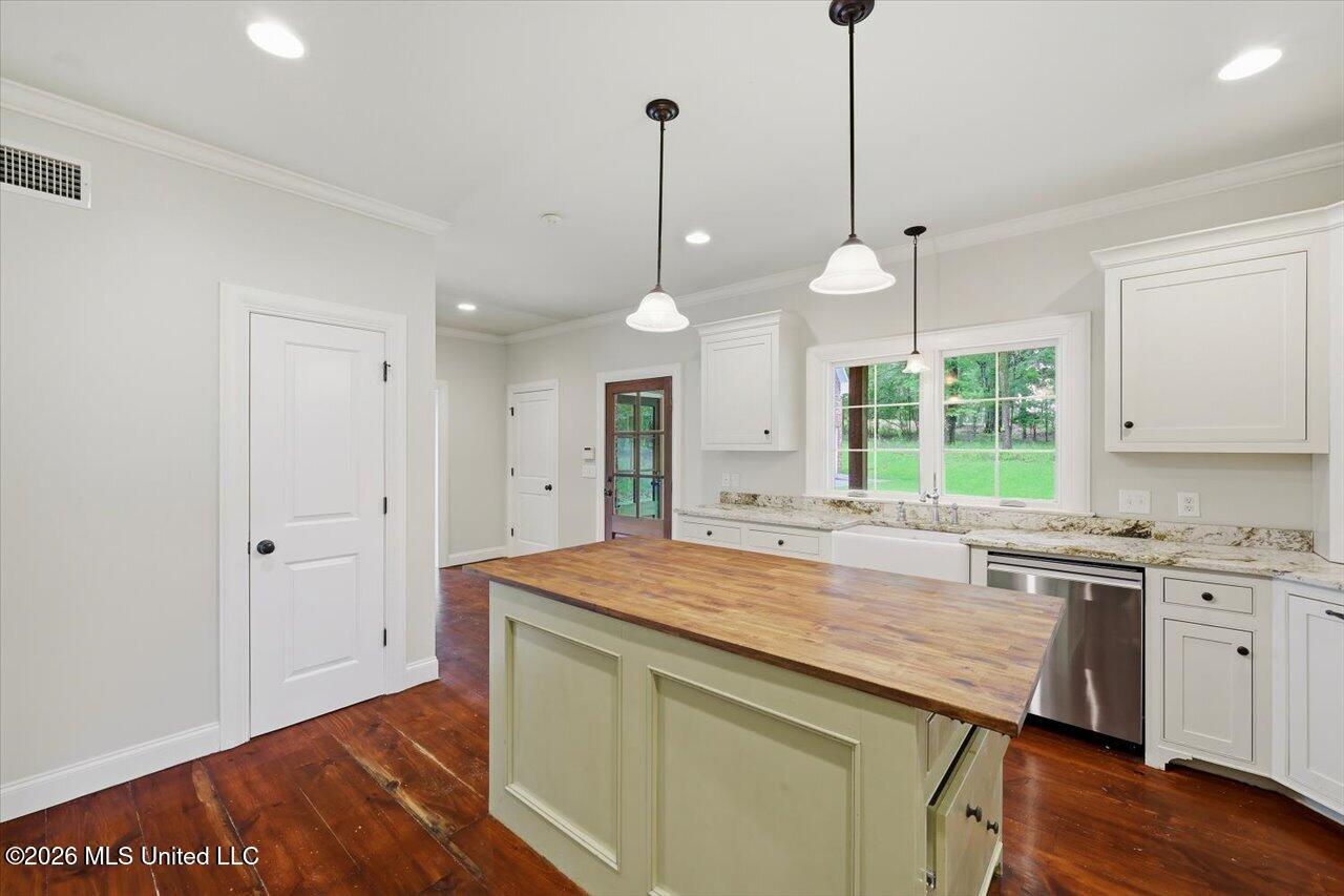 130 Bellemeade Drive Property Photo 14