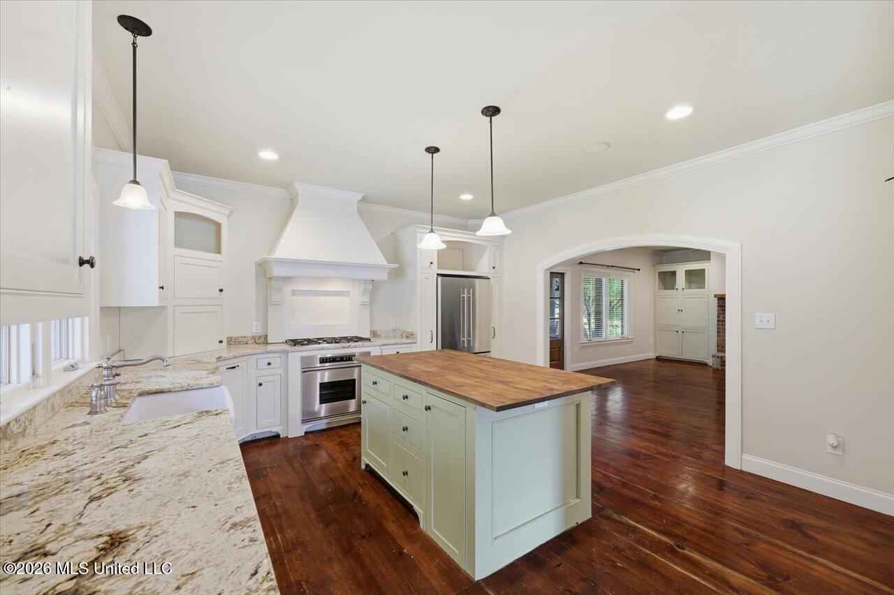 130 Bellemeade Drive Property Photo 16