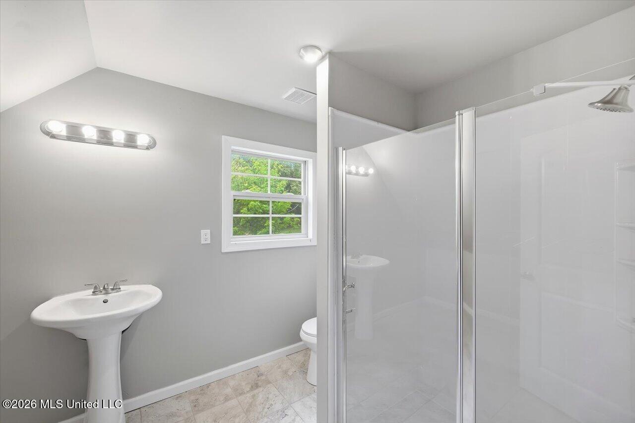 130 Bellemeade Drive Property Photo 48