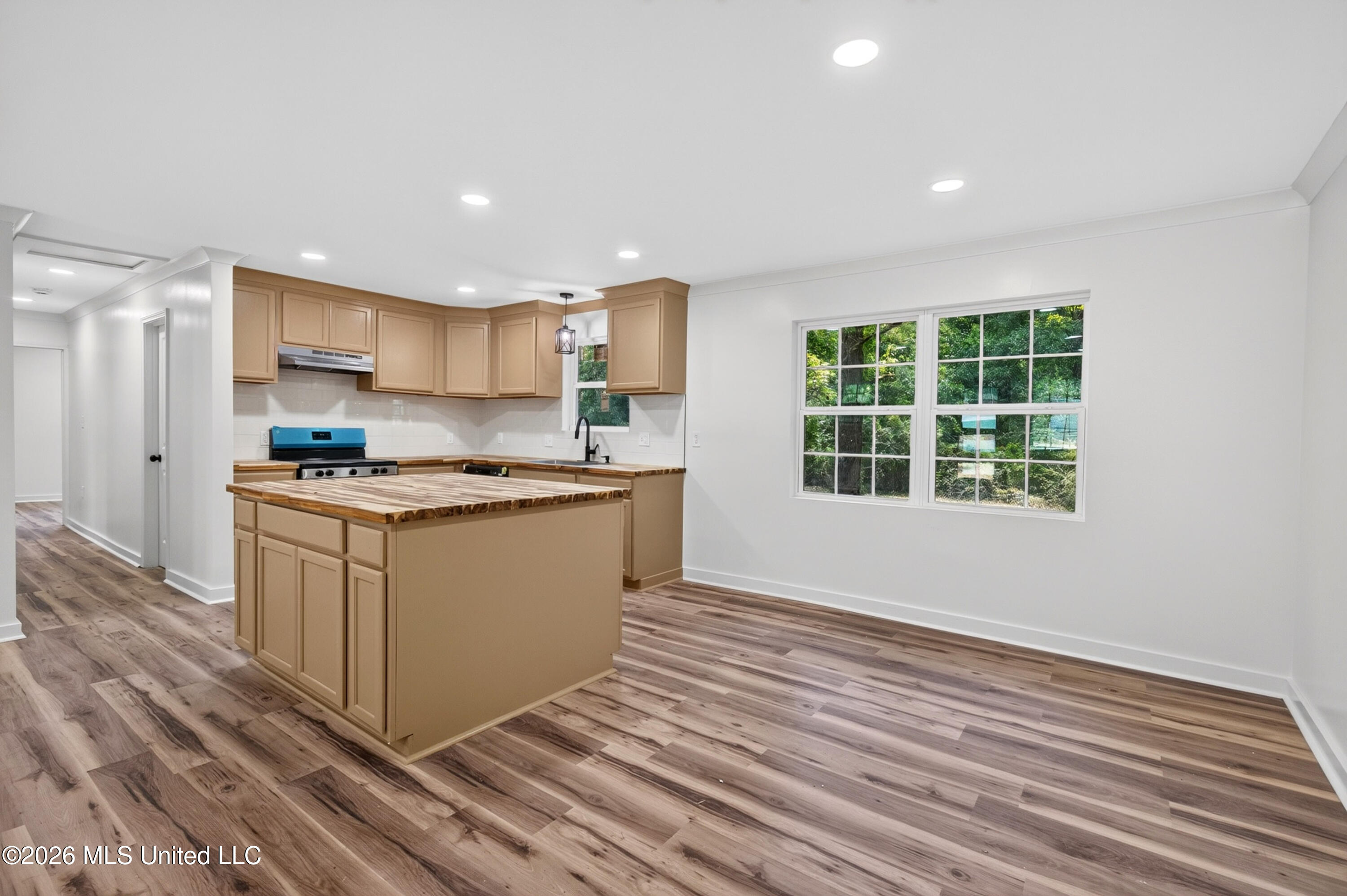 839 Herrin Drive Property Photo 12