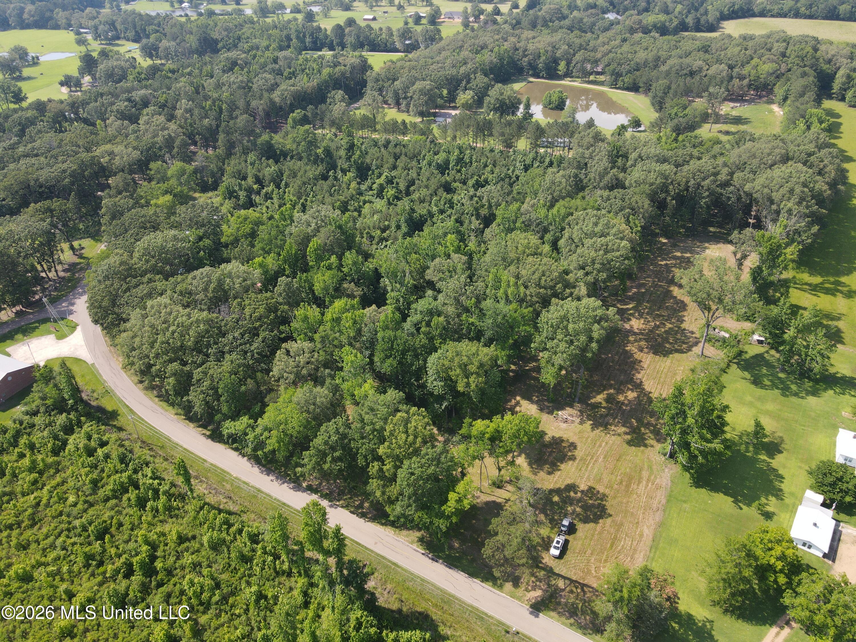 512 Ratliff Ferry Property Photo 32