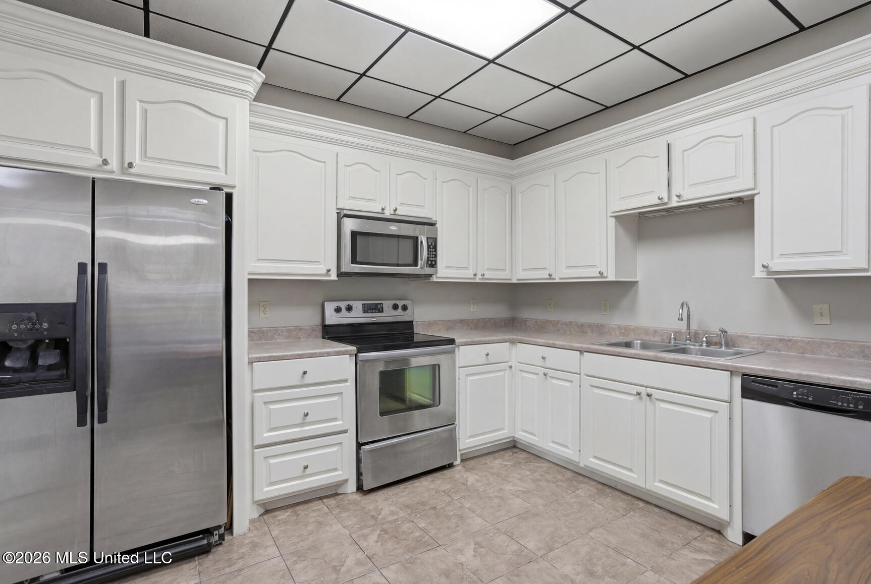 539 Deerfield Drive Property Photo 12