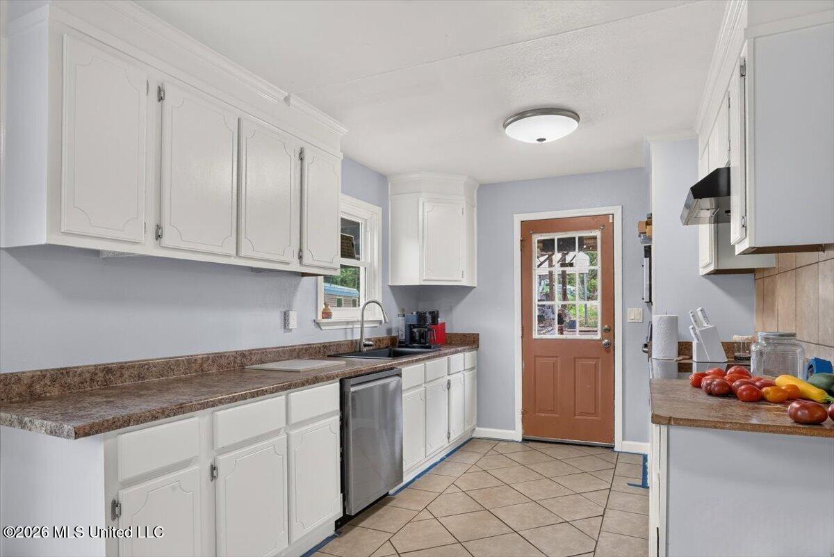 4668 Central Academy Road Property Photo 3