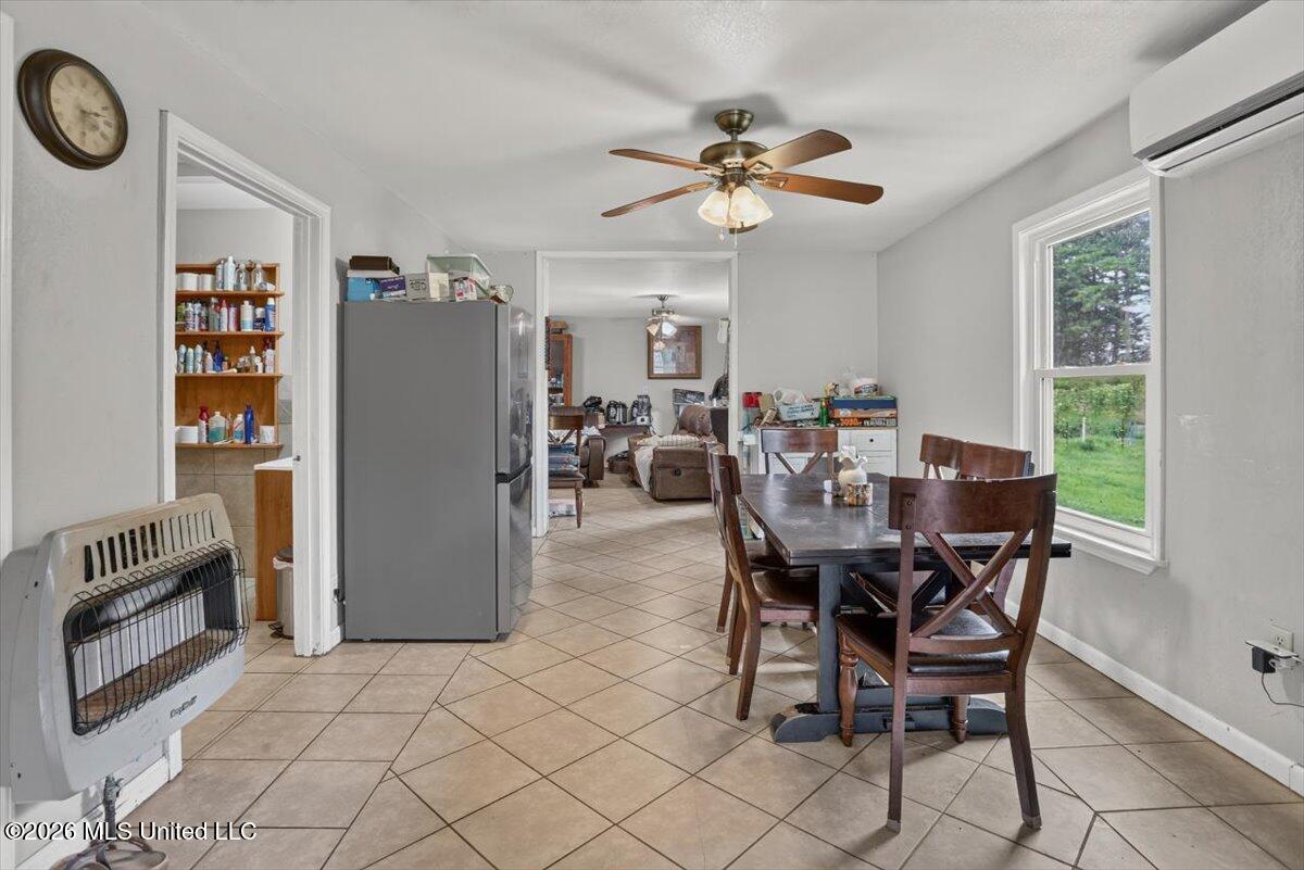 4668 Central Academy Road Property Photo 6