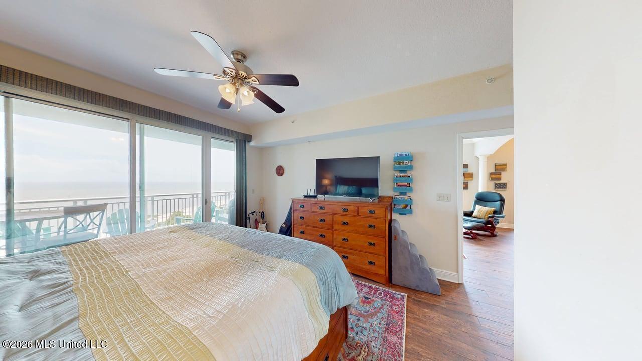2228 Beach Drive Property Photo 14
