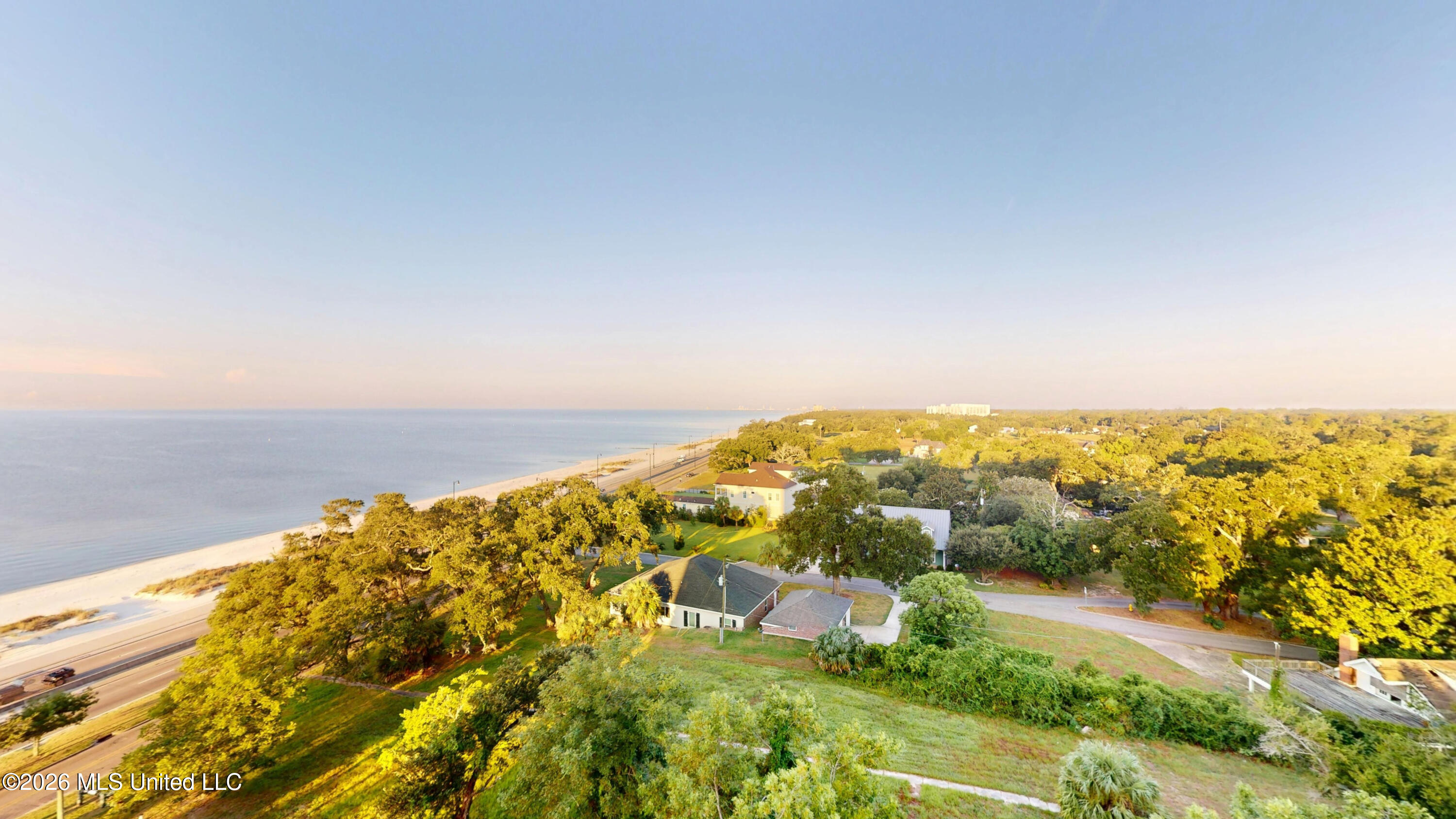 2228 Beach Drive Property Photo 31