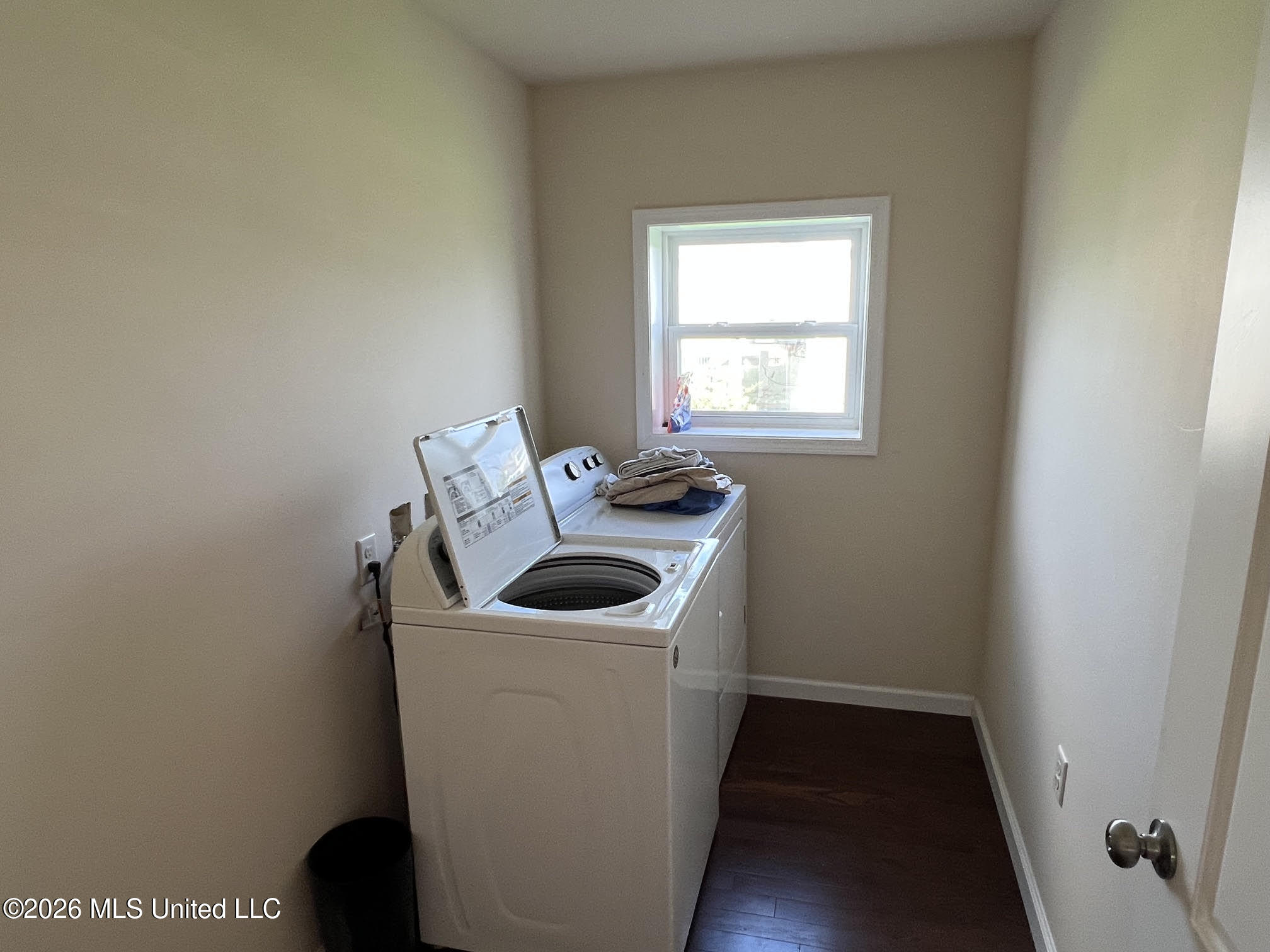 2035 Galere Road Property Photo 6