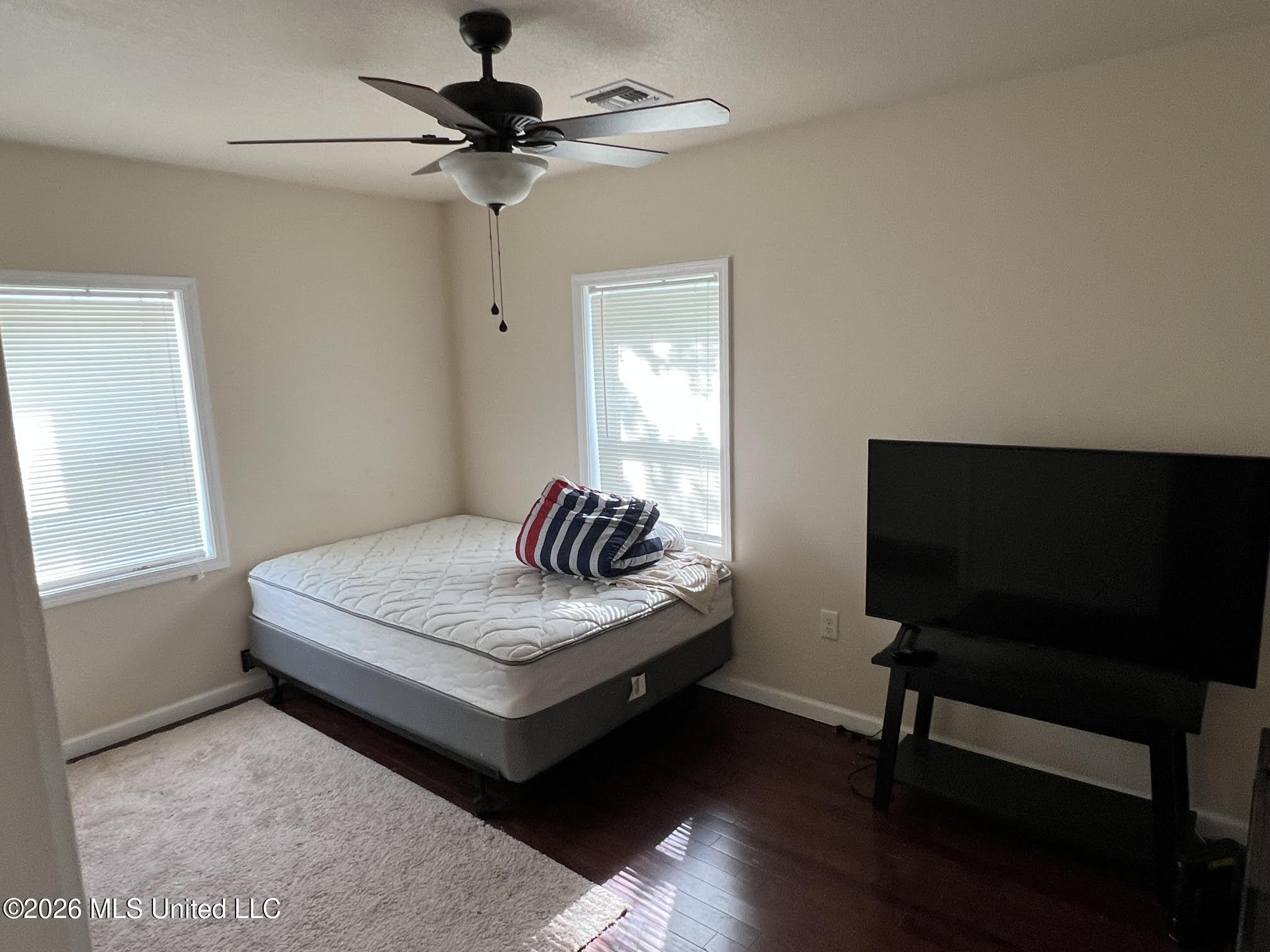 2035 Galere Road Property Photo 8