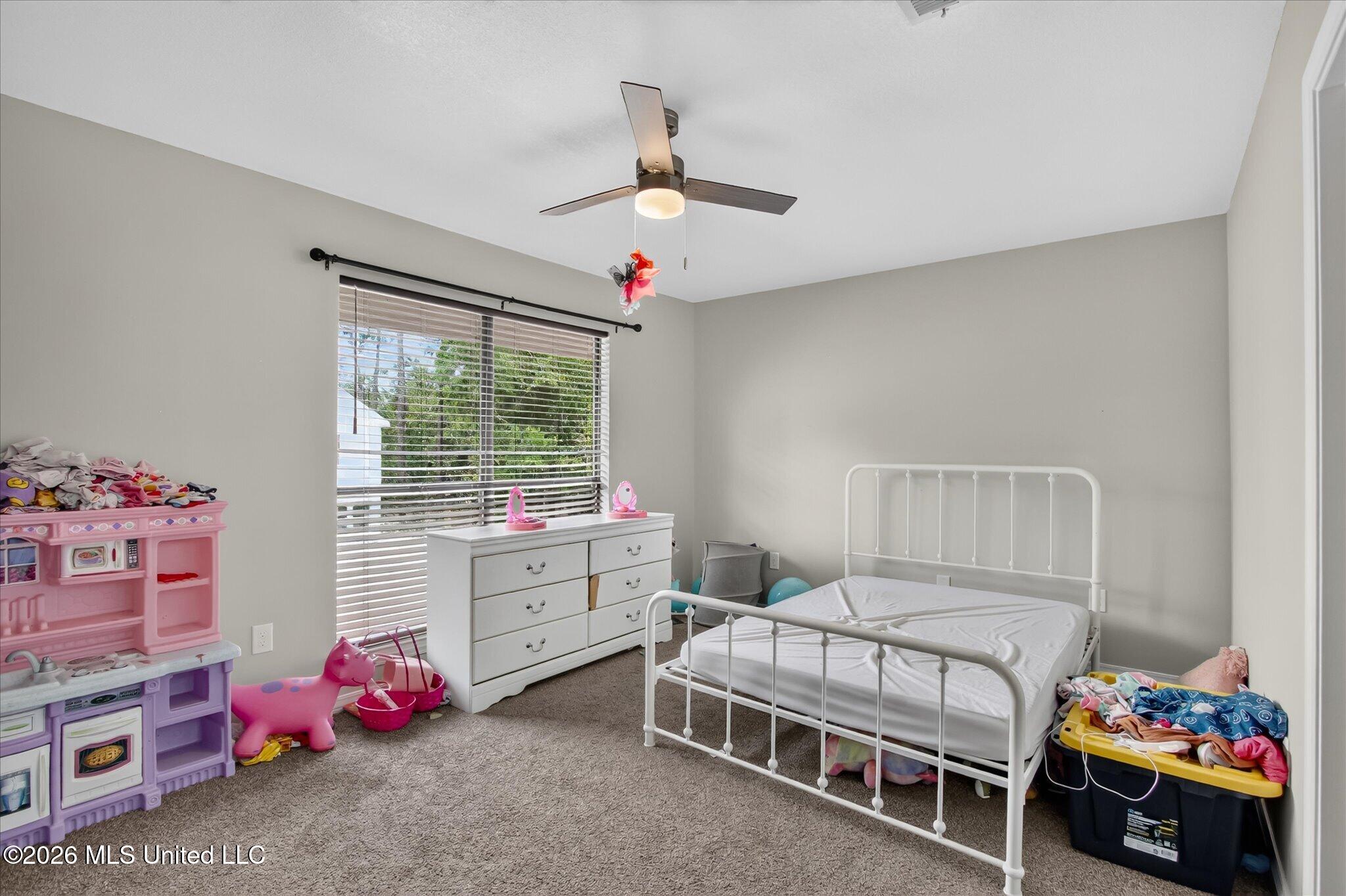 225 Highpoint Drive Property Photo 13