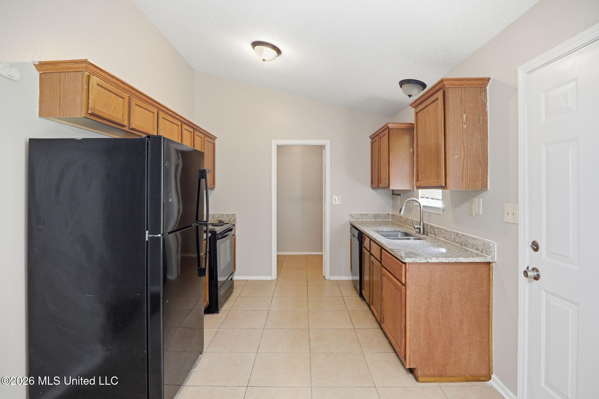 2664 Waverly Drive Property Photo 8
