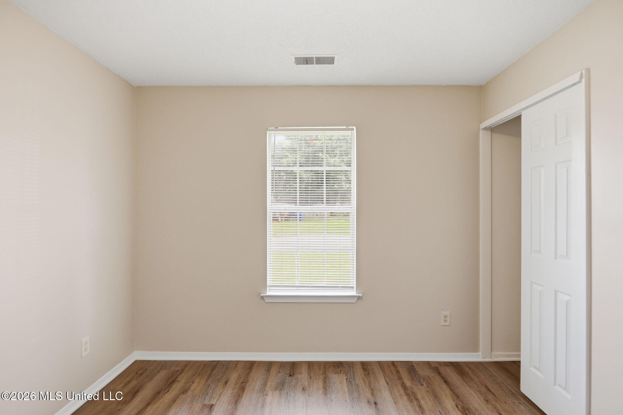 2664 Waverly Drive Property Photo 17