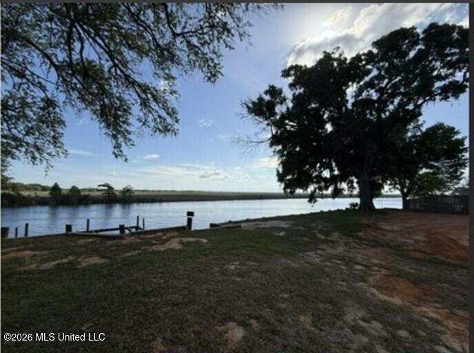 1108 Hastings Road Property Photo 3