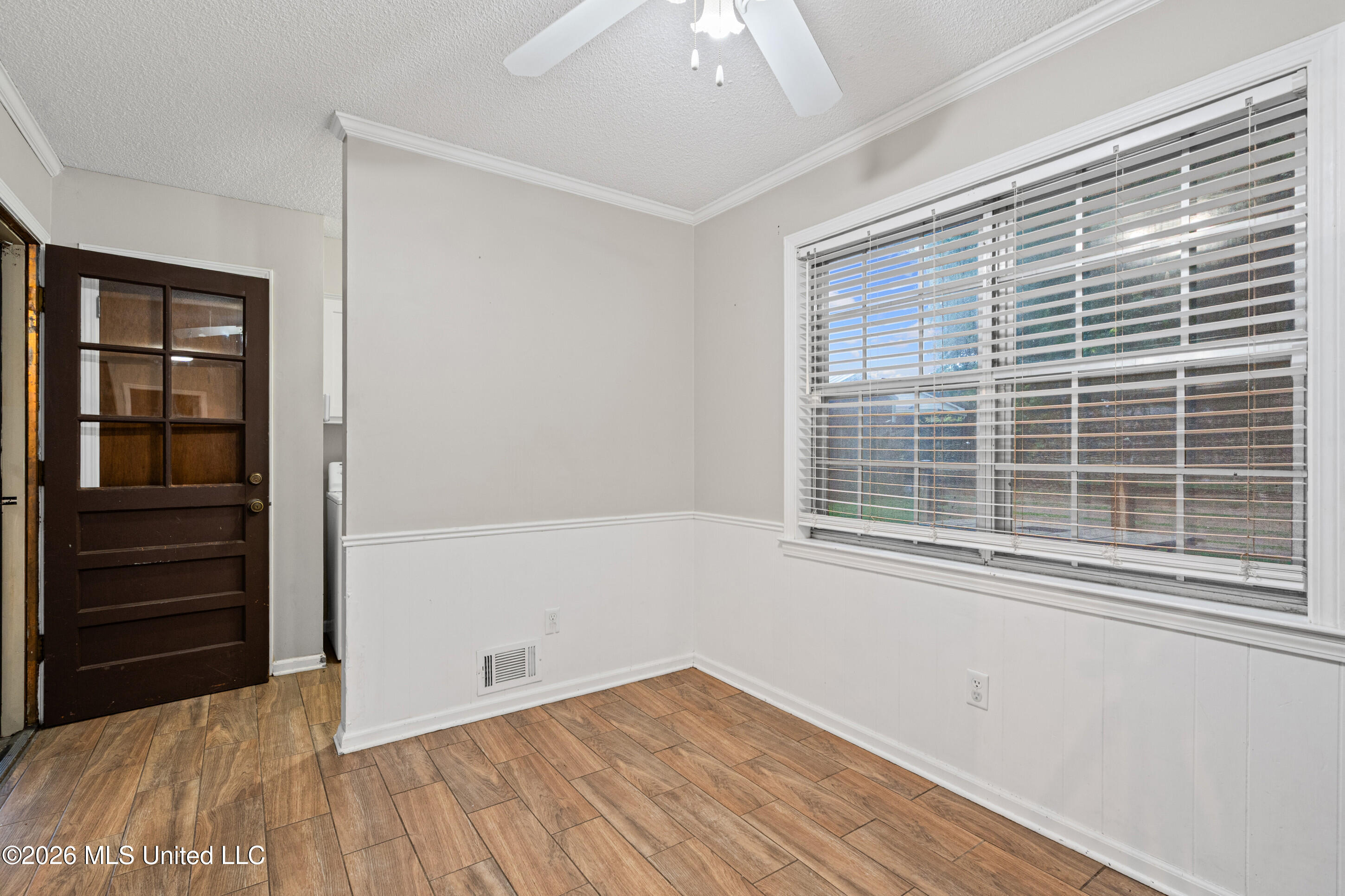 539 N Lake Shore Drive Property Photo 10