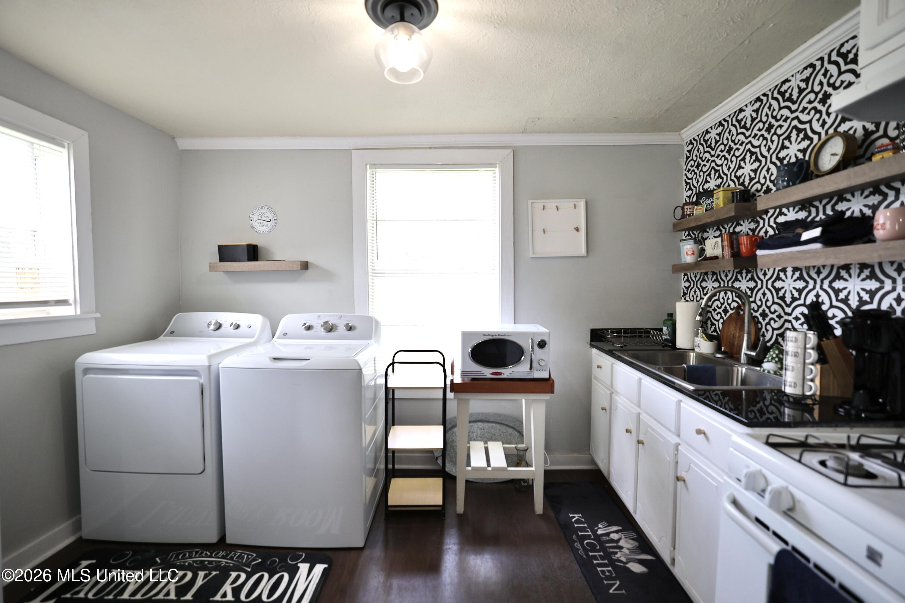 7 Davis Lane Property Photo 12