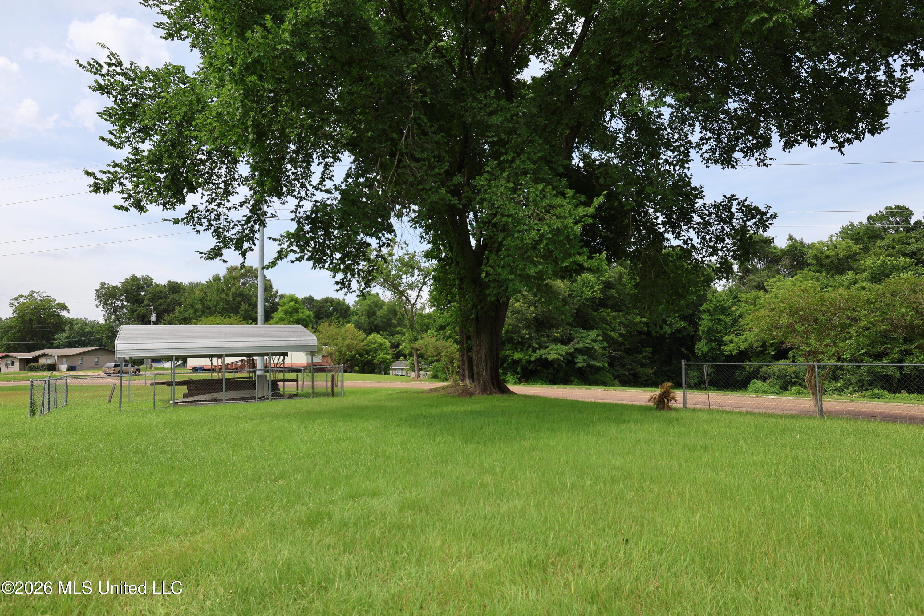 7 Davis Lane Property Photo 30