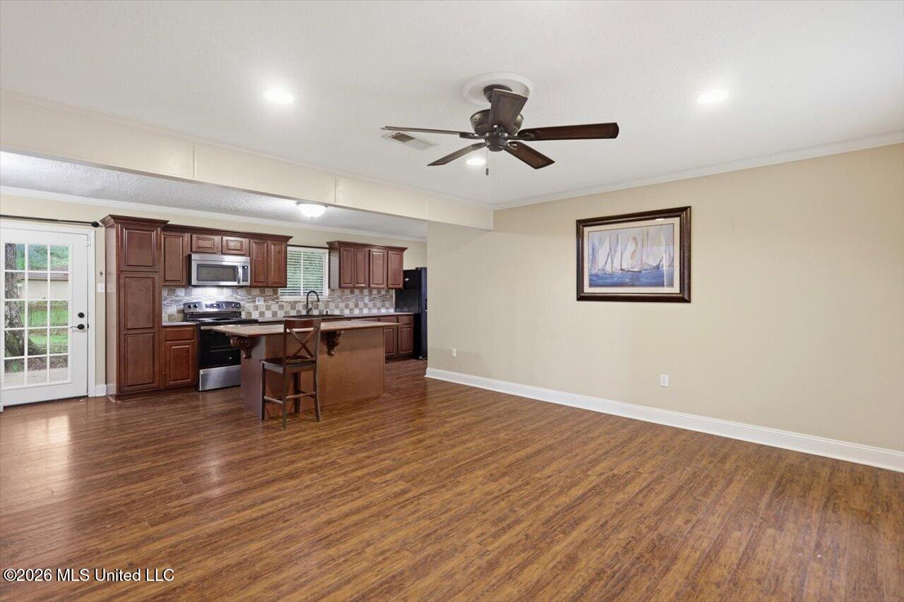 3428 Kites Avenue Property Photo 7