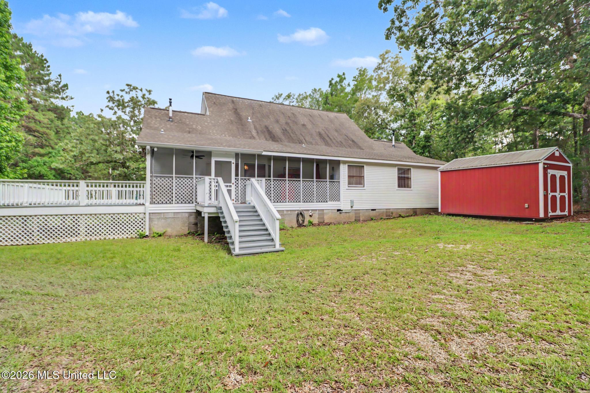 94 D And N Road Property Photo 3