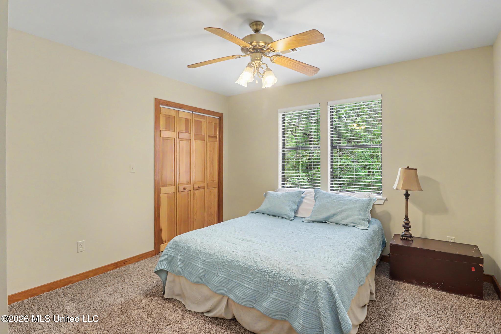 94 D And N Road Property Photo 10
