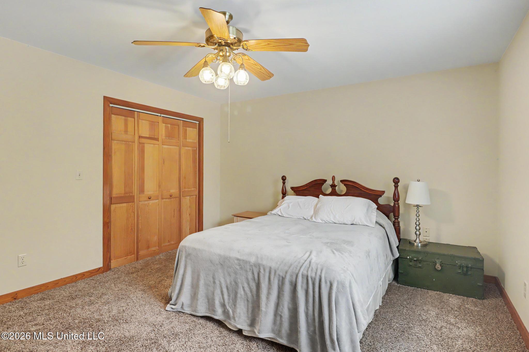 94 D And N Road Property Photo 15
