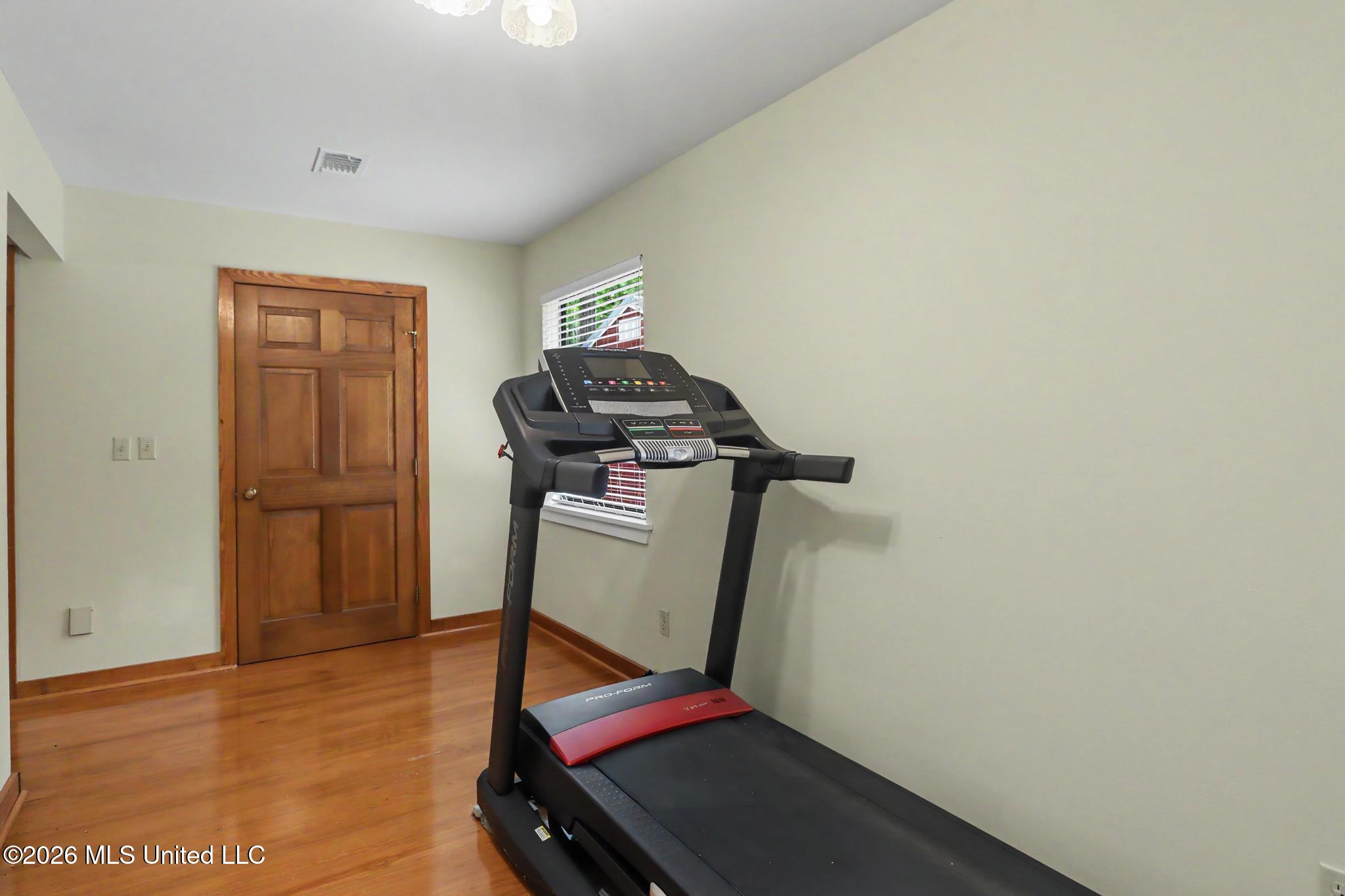94 D And N Road Property Photo 23