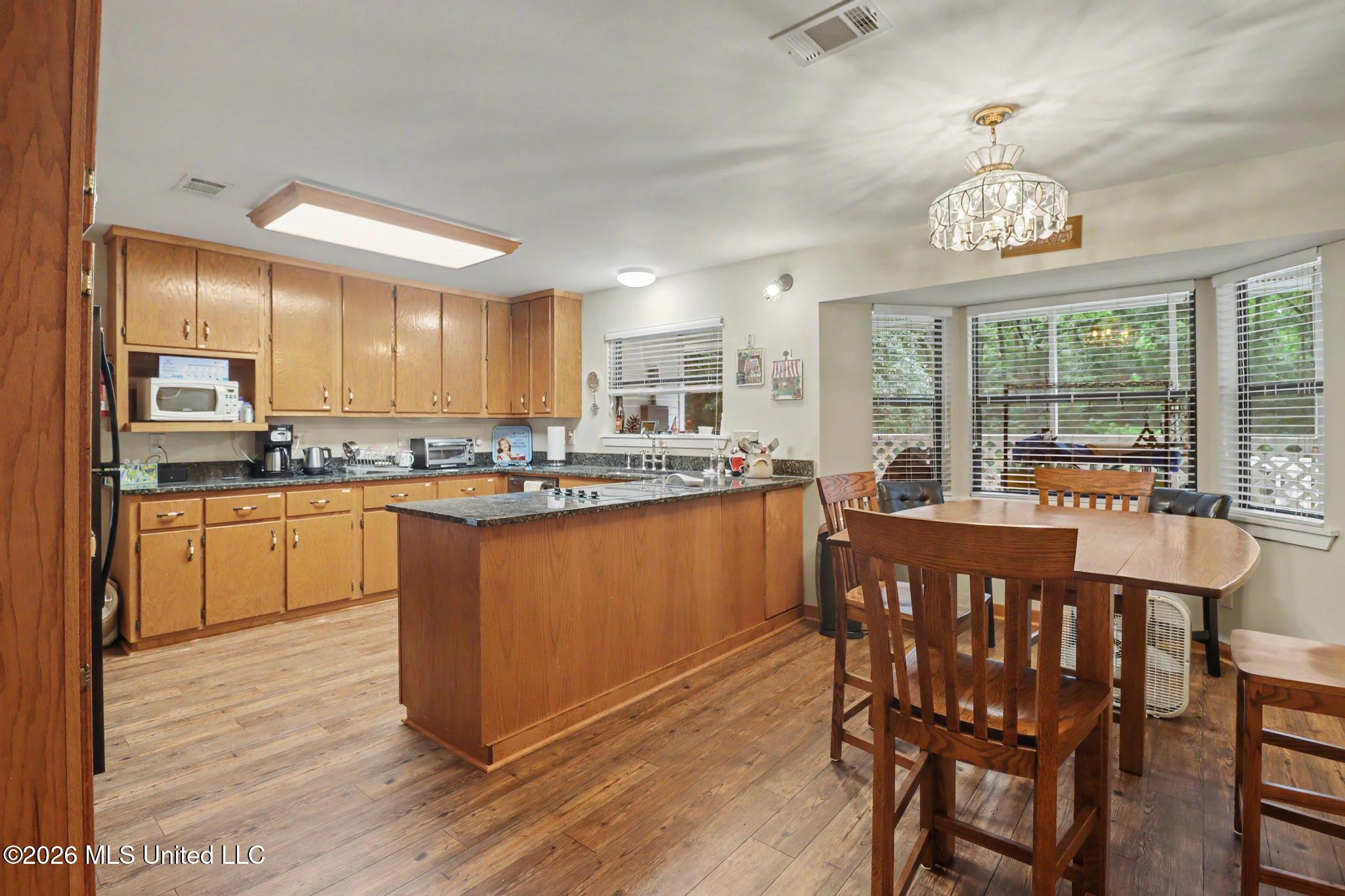 94 D And N Road Property Photo 32
