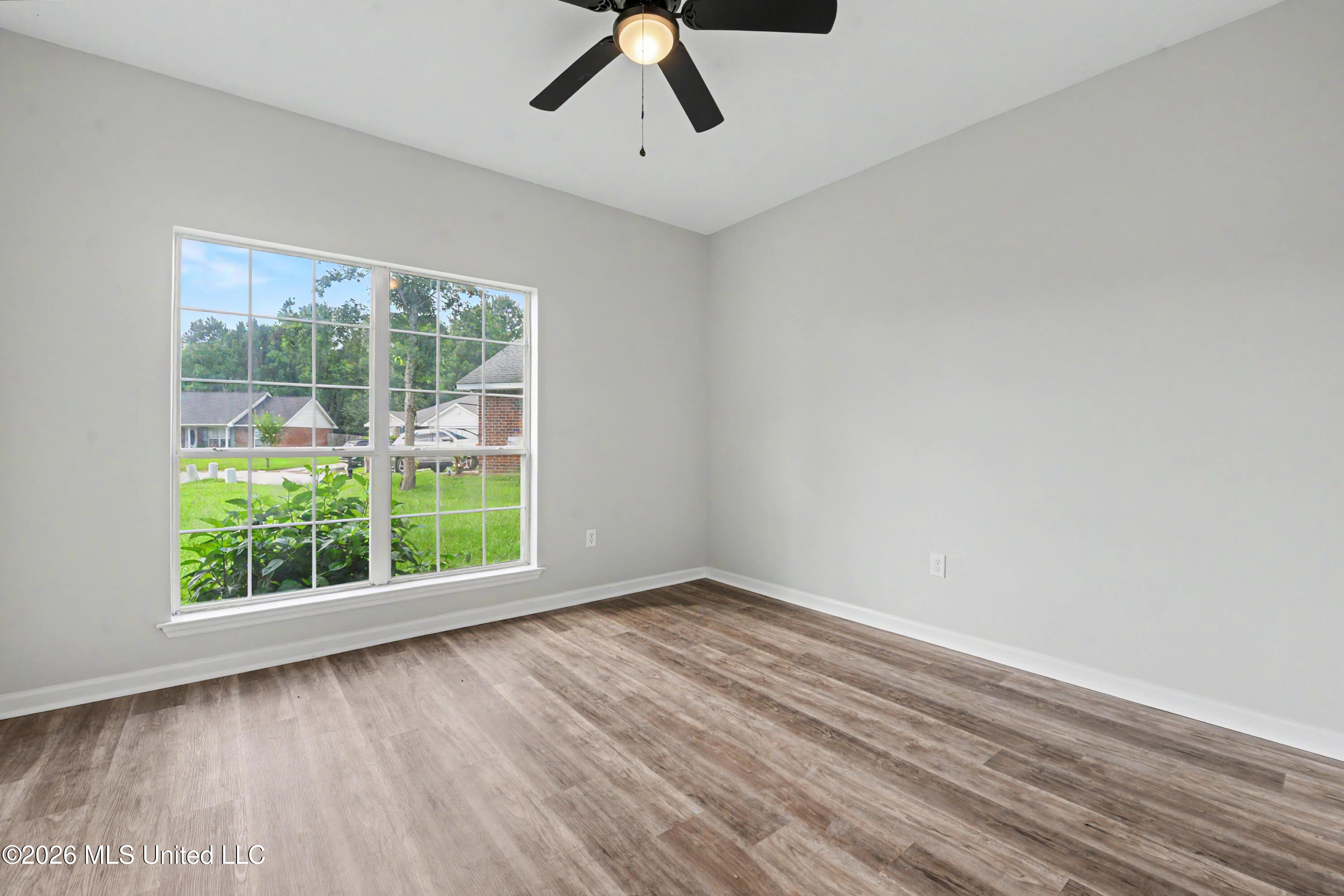 16116 S April Drive Property Photo 15