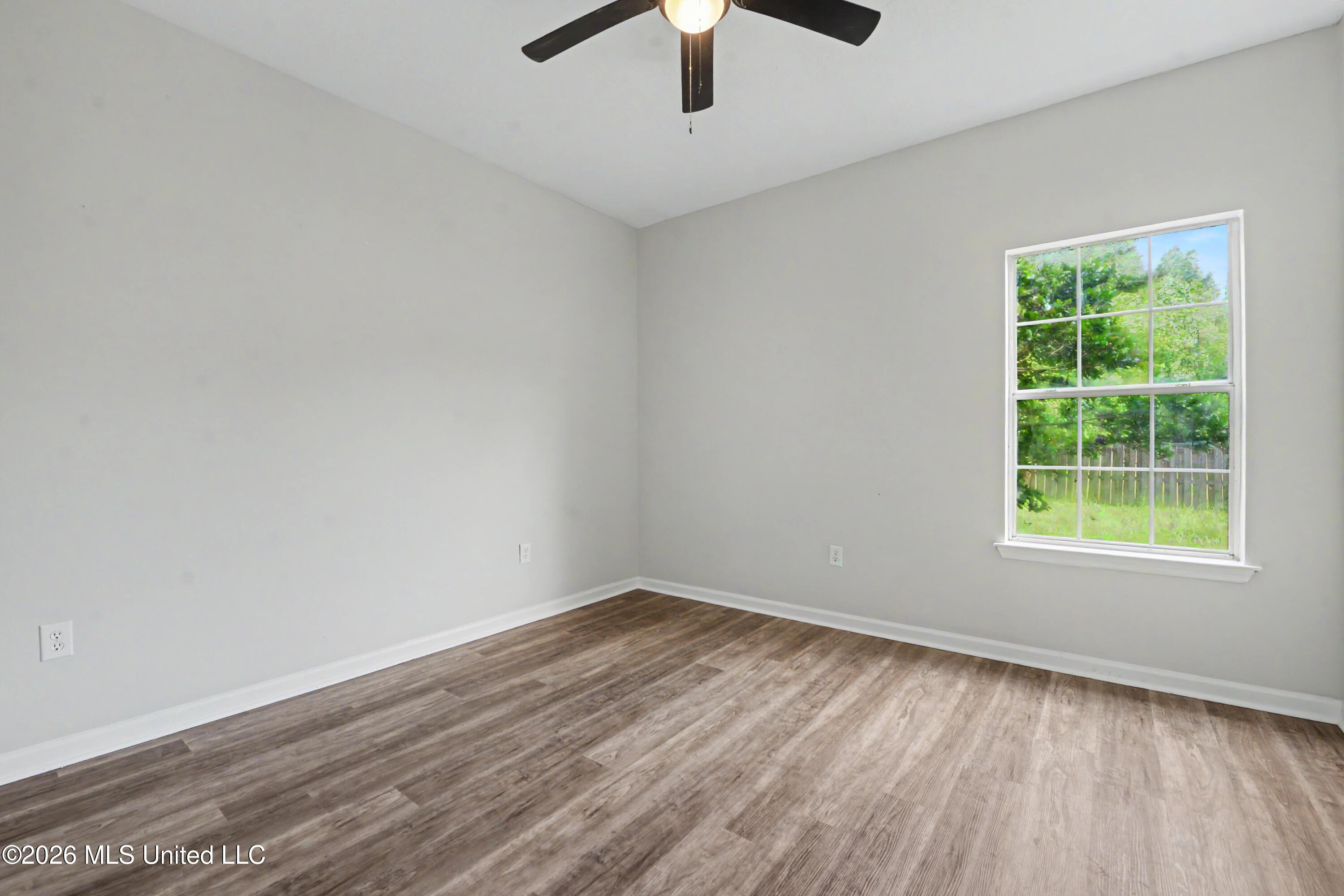 16116 S April Drive Property Photo 18