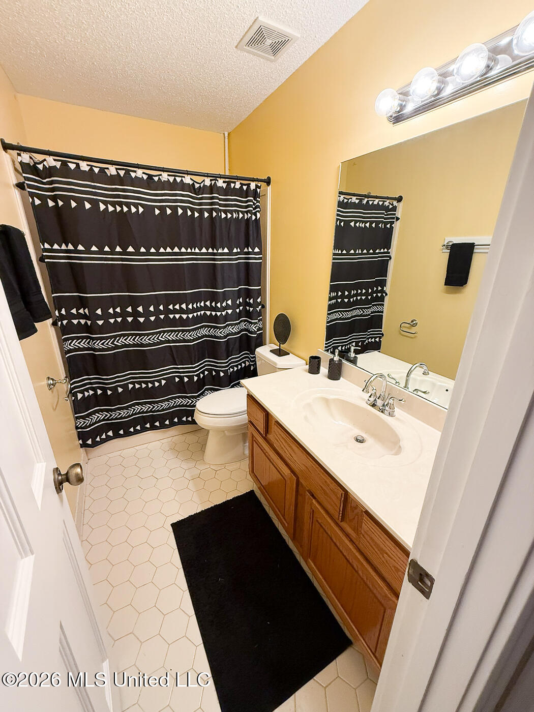 7208 Grove Park Road Property Photo 28