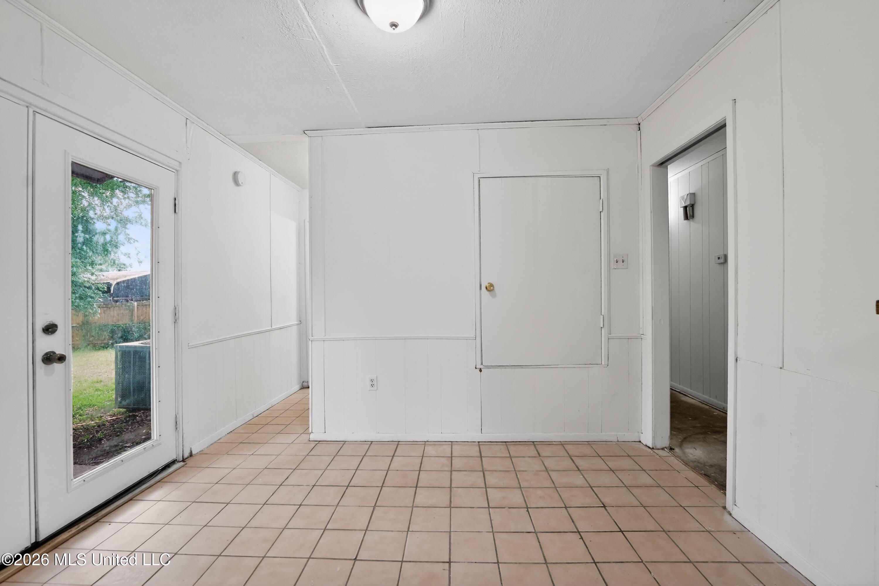 366 Queen Marie Lane Property Photo 13