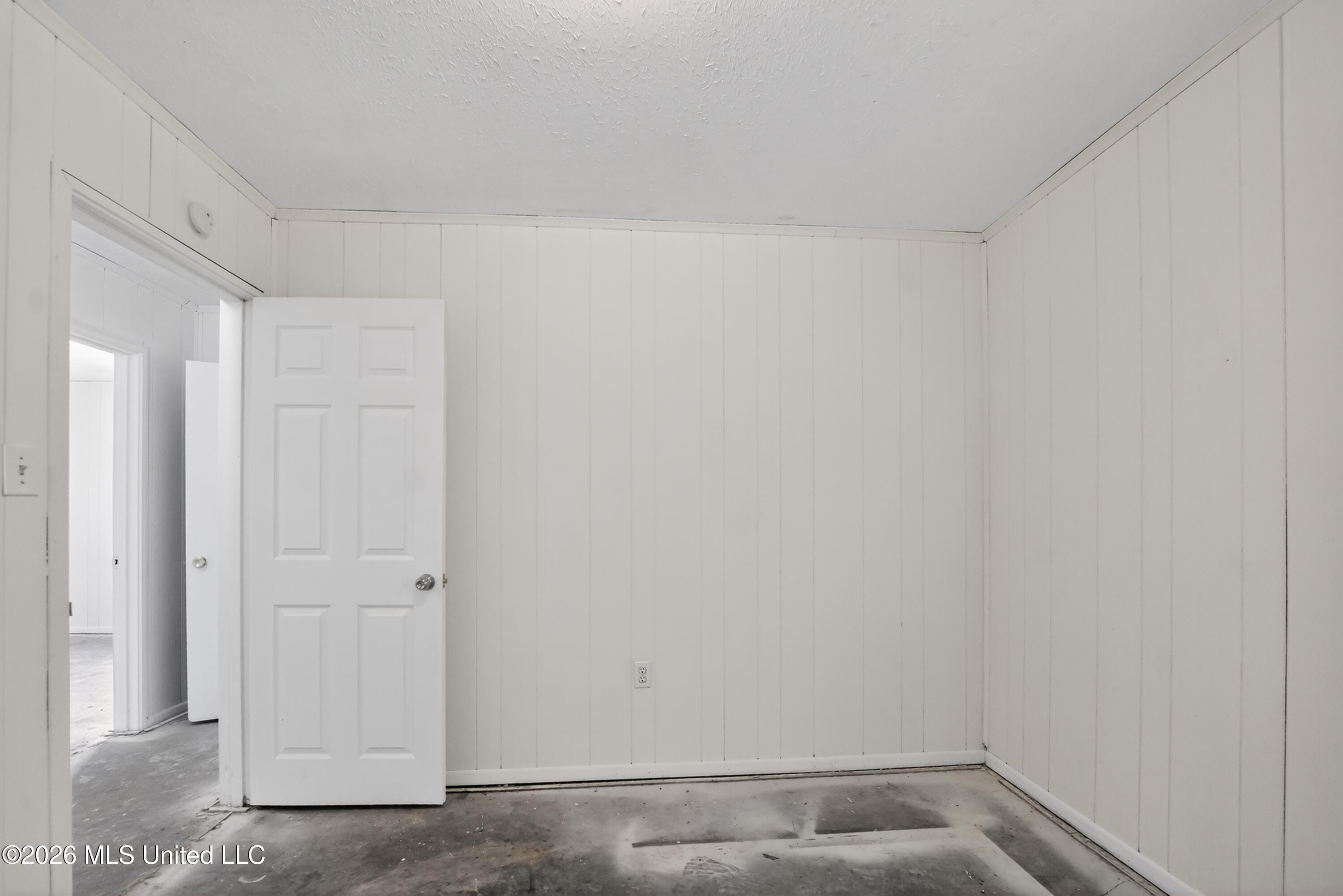 366 Queen Marie Lane Property Photo 27