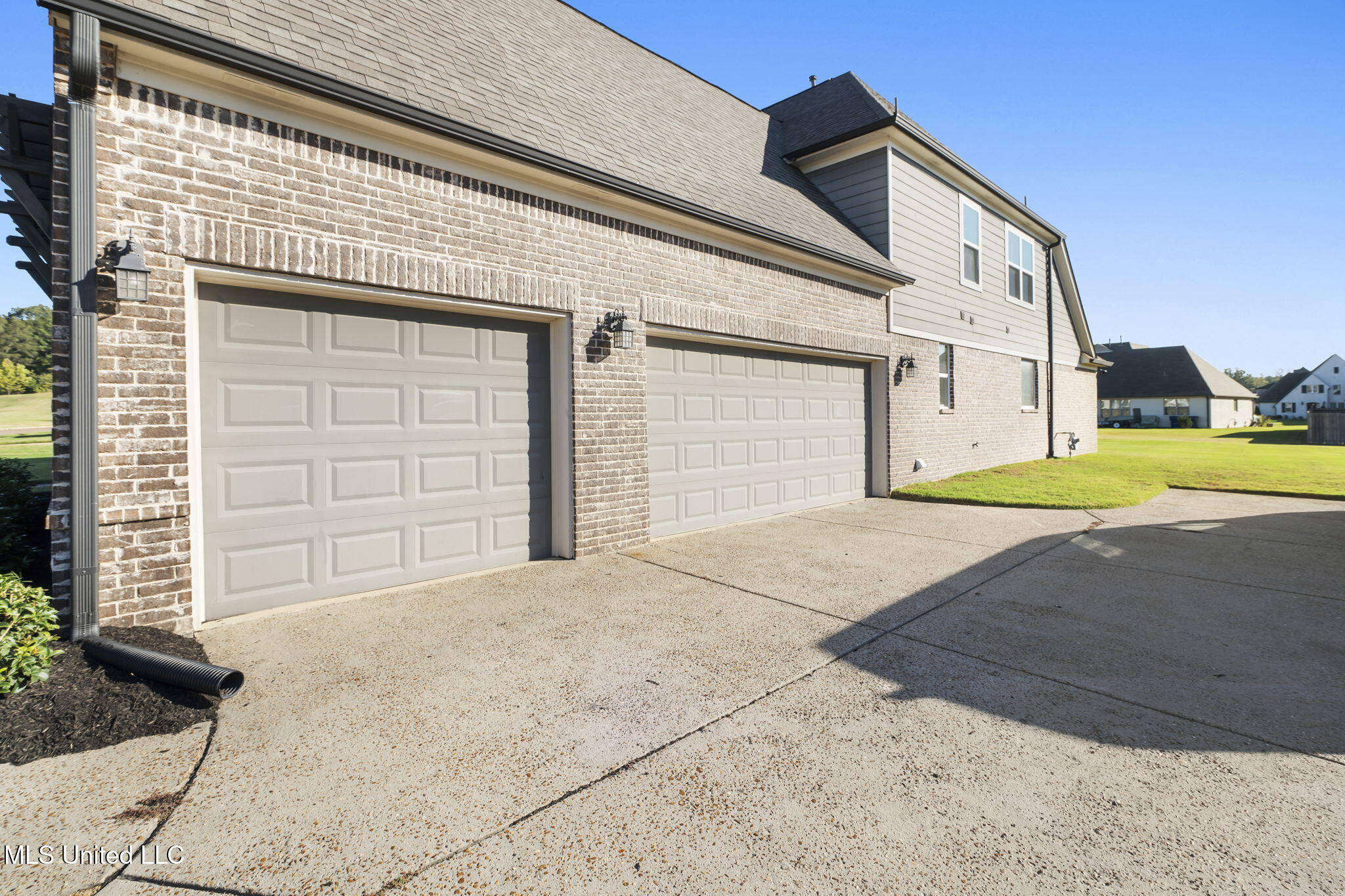 7198 E Harrier Drive Property Photo 7