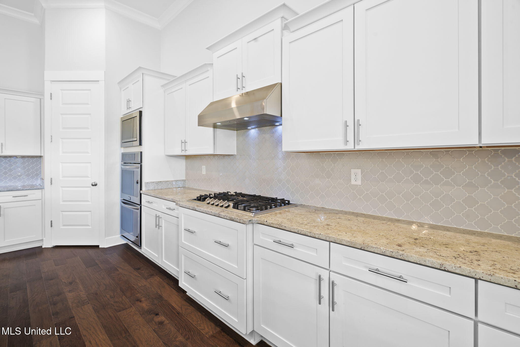 7198 E Harrier Drive Property Photo 17