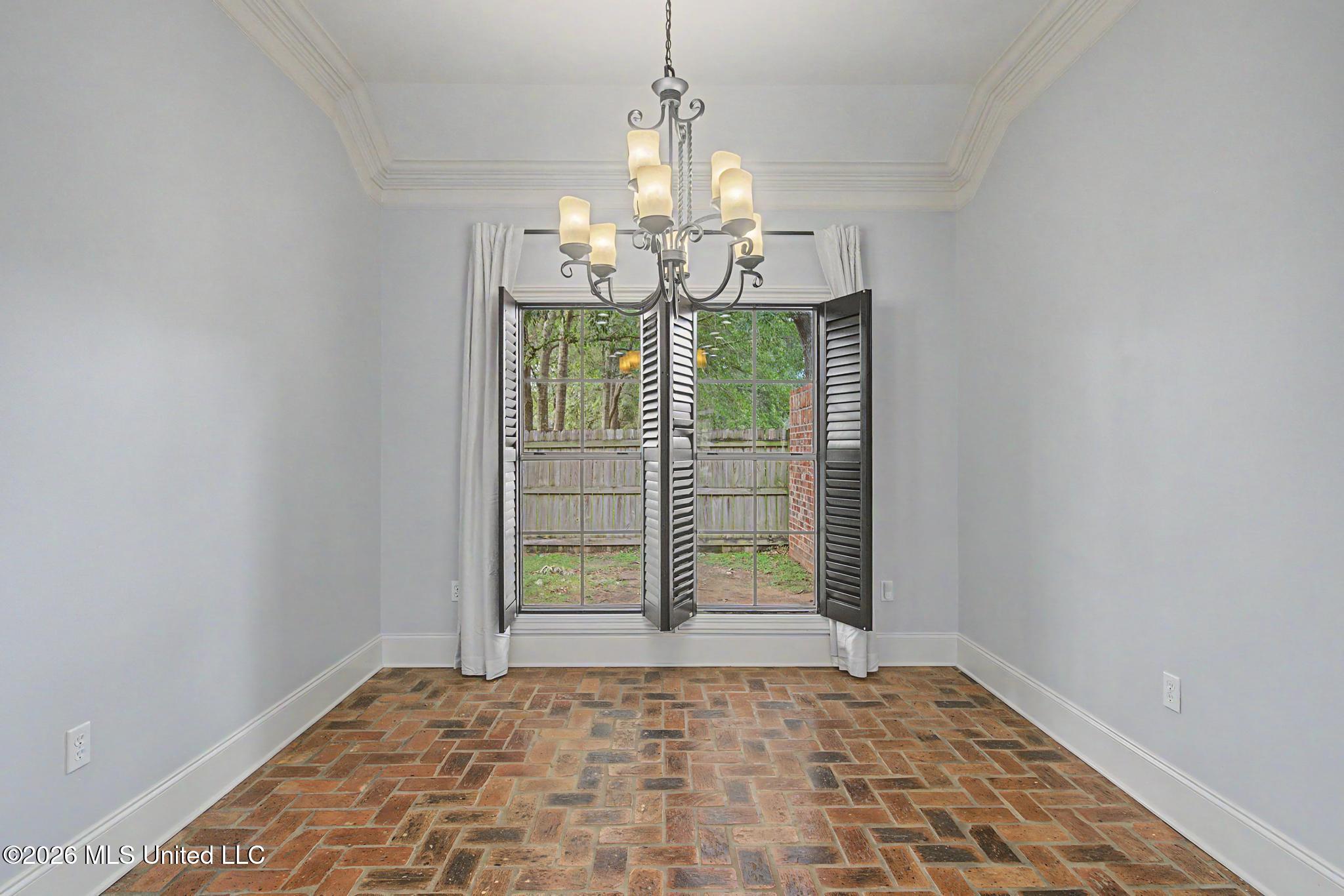2 Rue Domains Property Photo 11