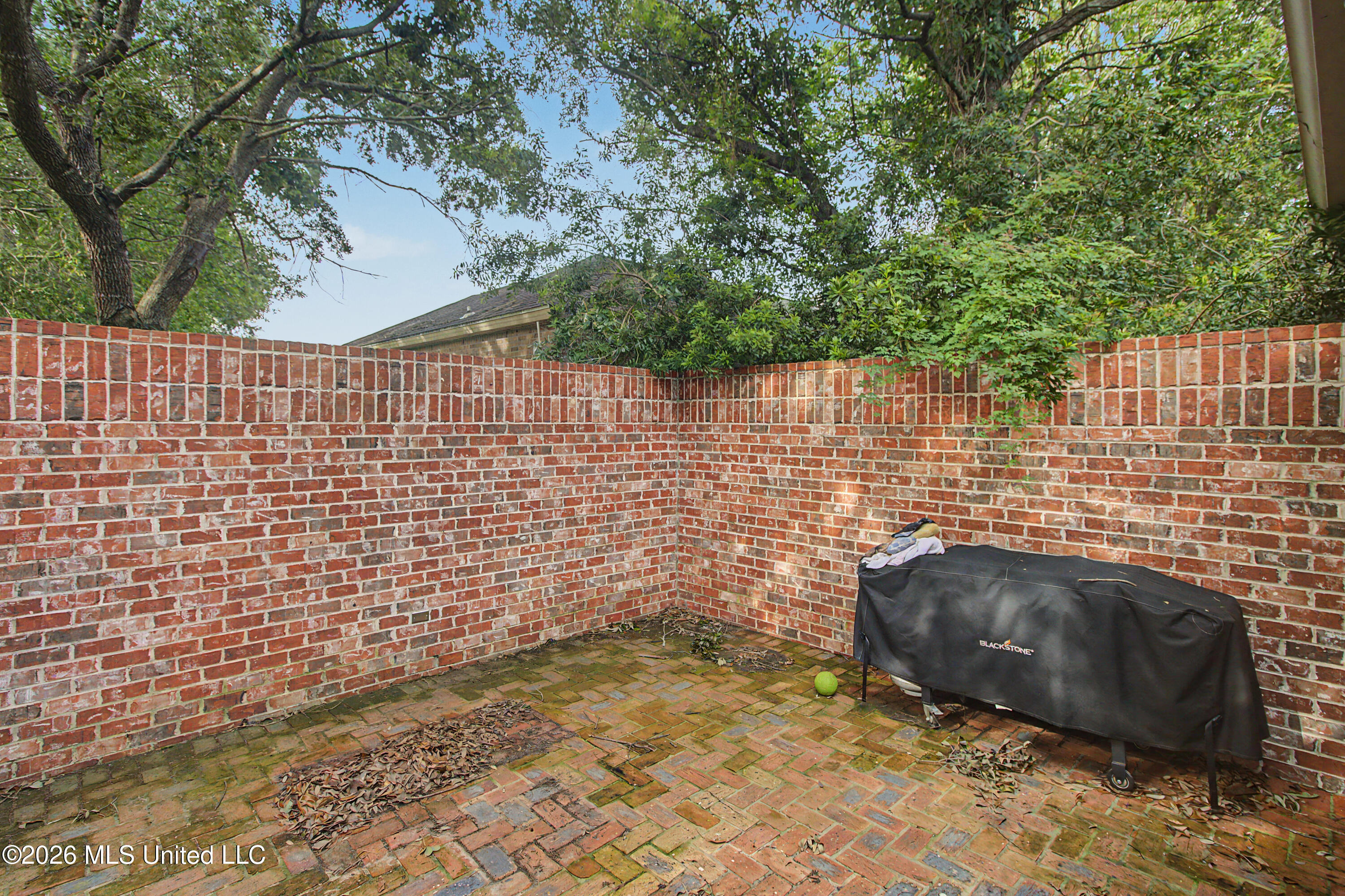 2 Rue Domains Property Photo 19